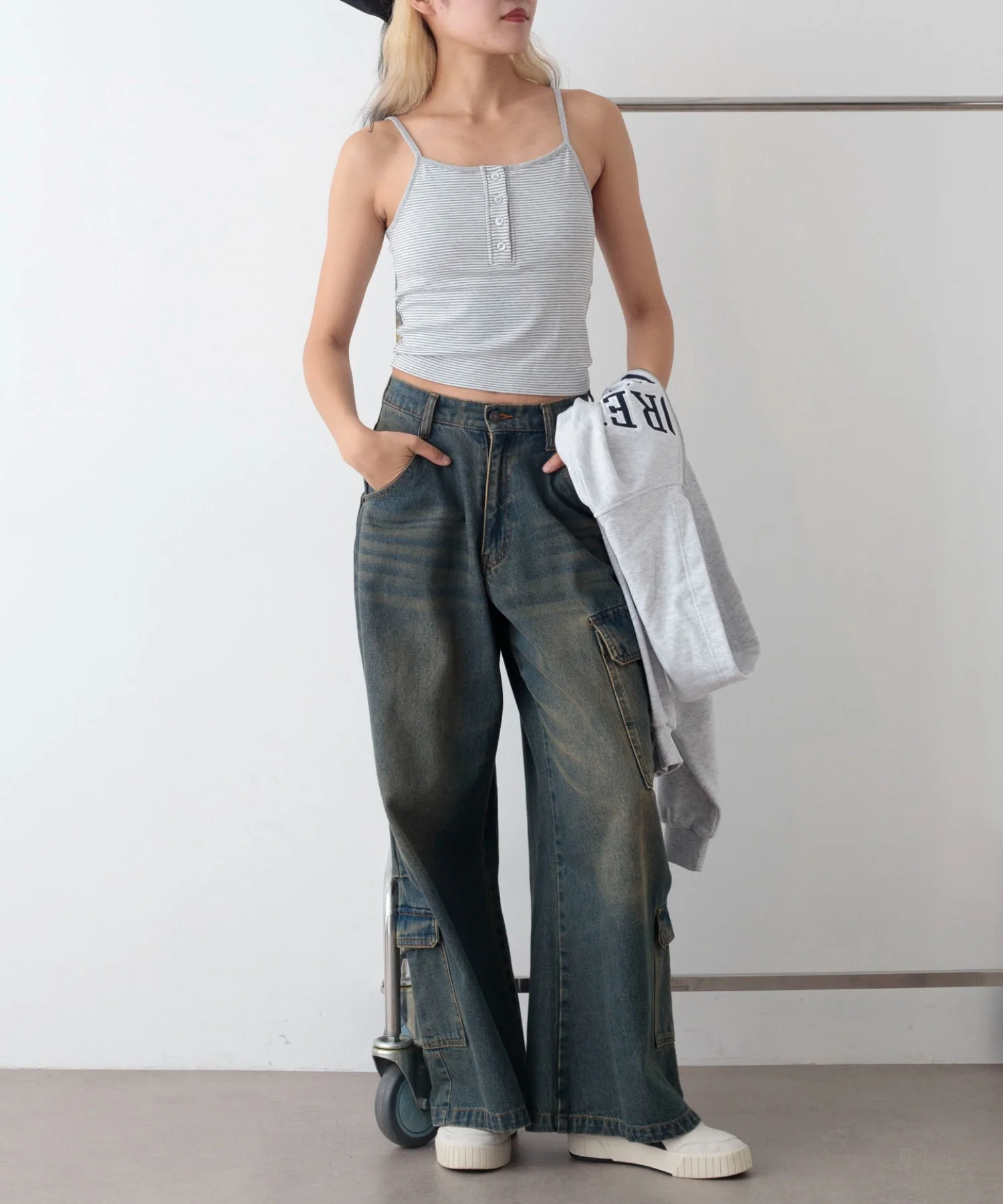 ヘンリーデザインカップインキャミ - Image 5