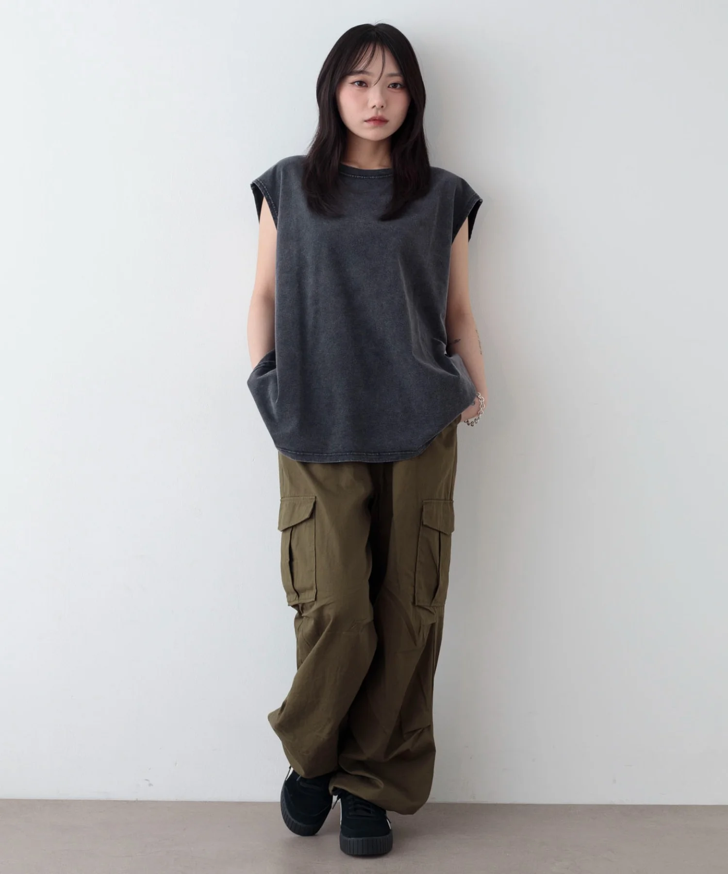 コットンクルーネックT（NS） - Image 24