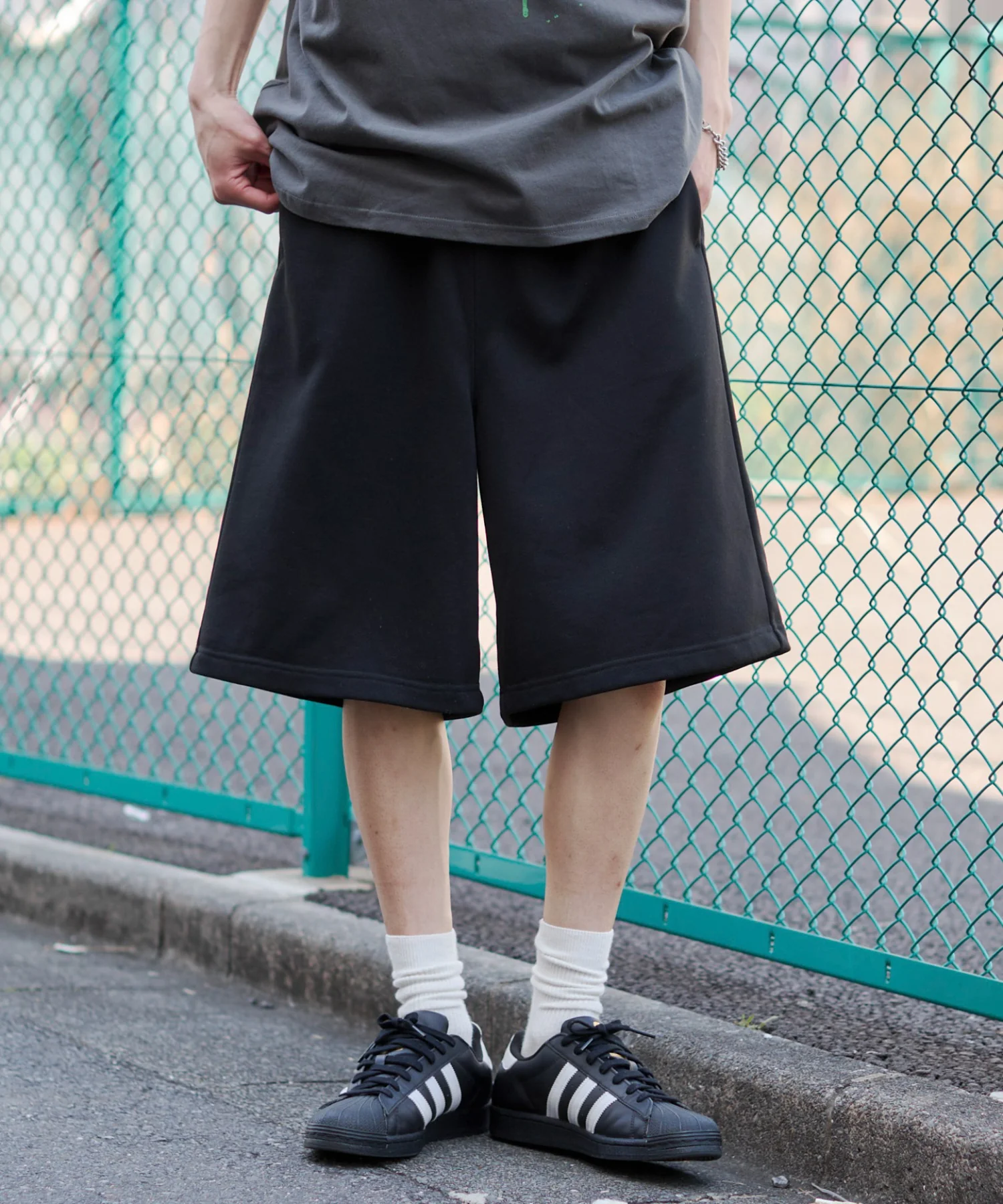 スウェットバギーショーツ - Image 36