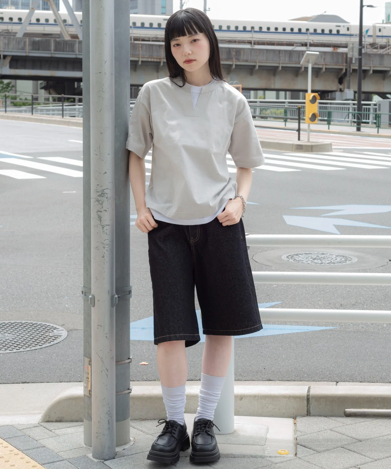 フェイクレイヤードキーネックT（SS） - Image 18