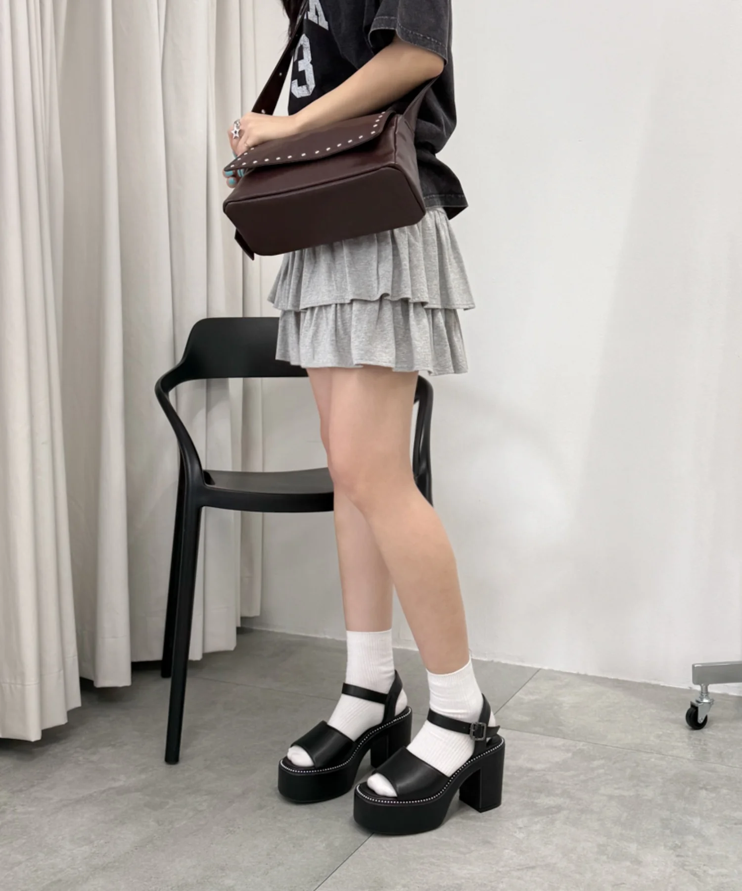 ヒールデザインサンダル - Image 5