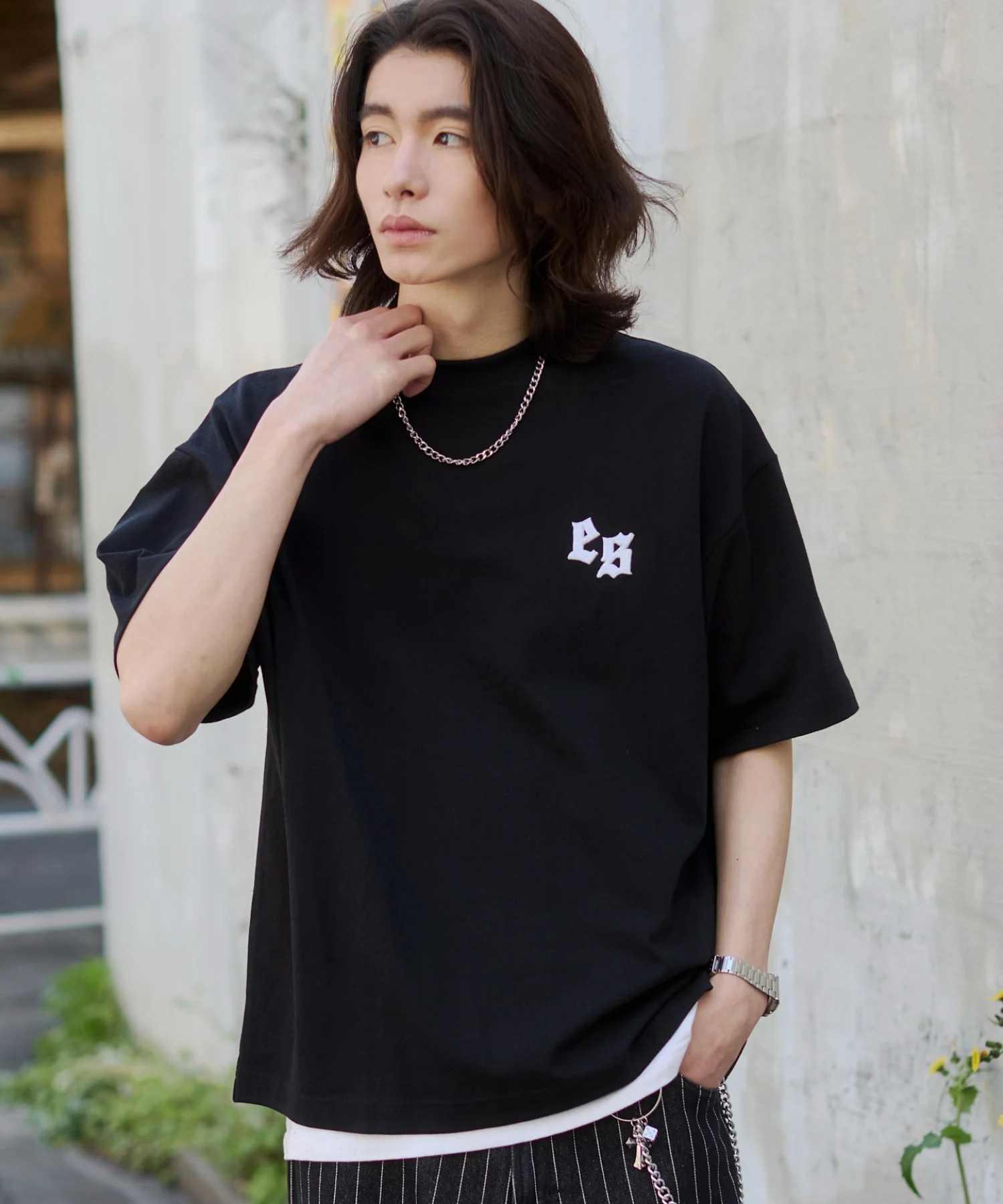 アクセ付きストレートライングラフィックT(SS) - Image 18