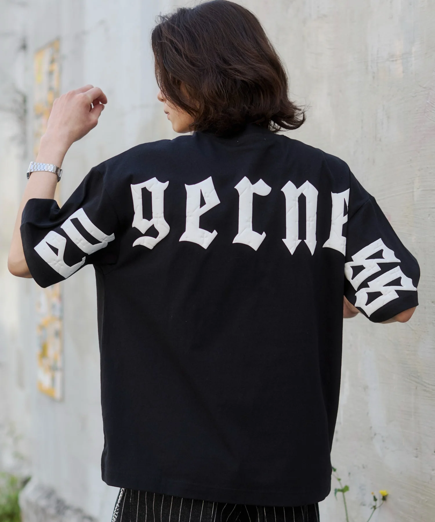 アクセ付きストレートライングラフィックT(SS) - Image 21