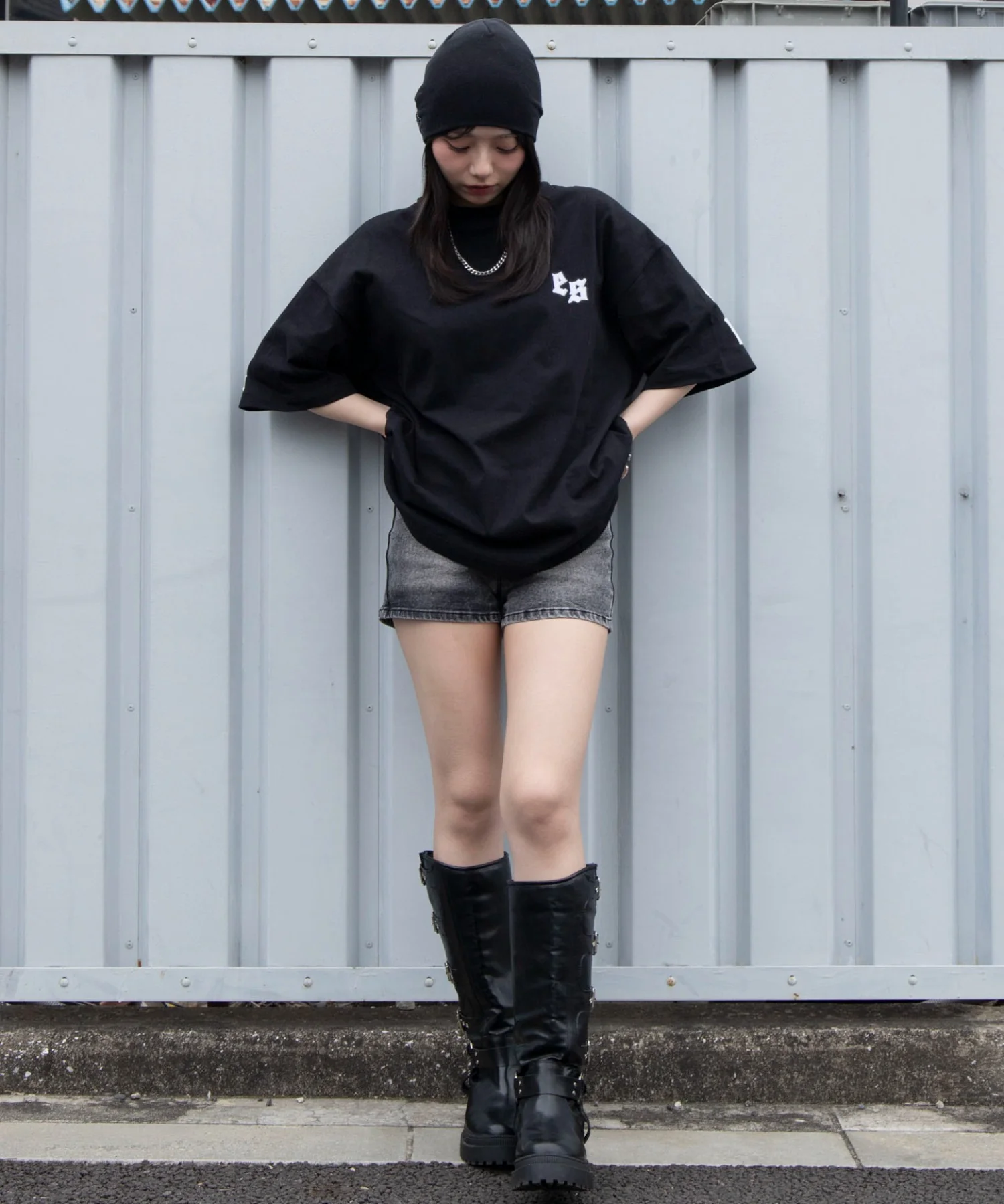 アクセ付きストレートライングラフィックT(SS) - Image 28