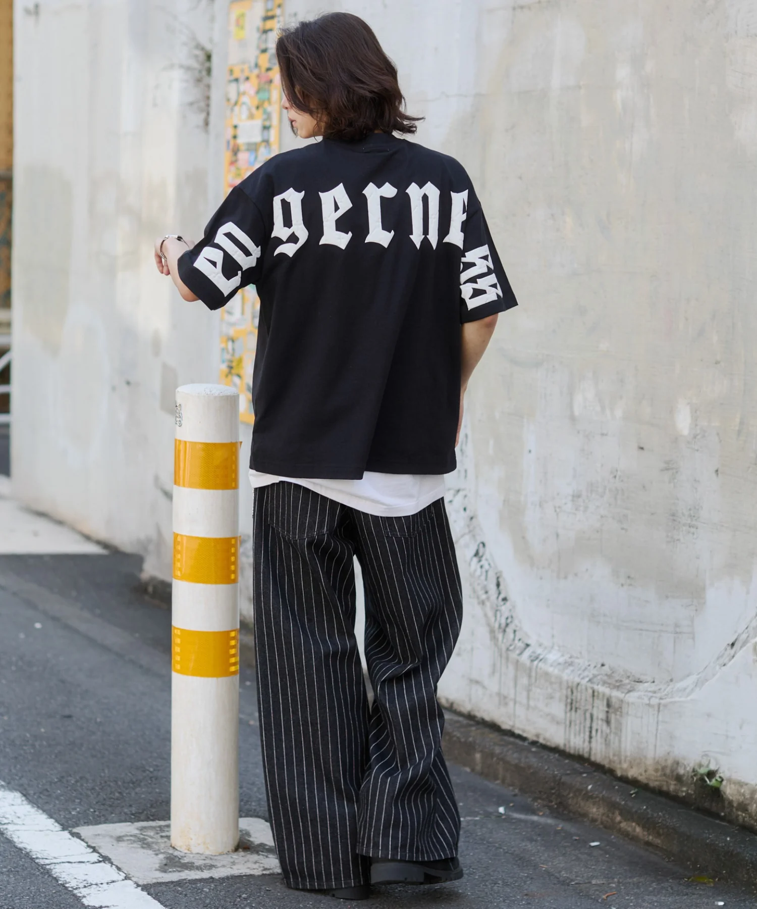 アクセ付きストレートライングラフィックT(SS) - Image 6