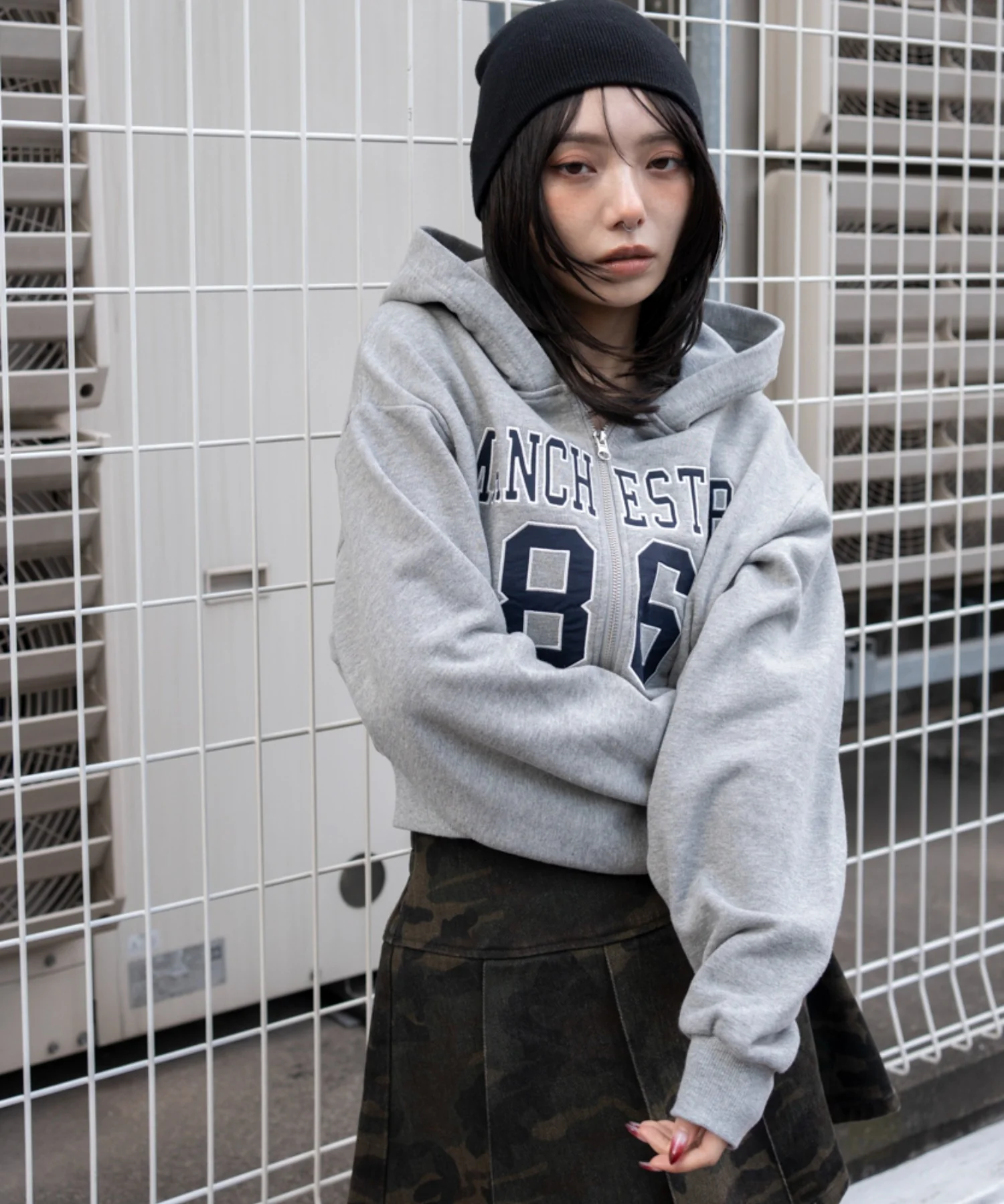 グラフィックショートZIPパーカー - Image 11