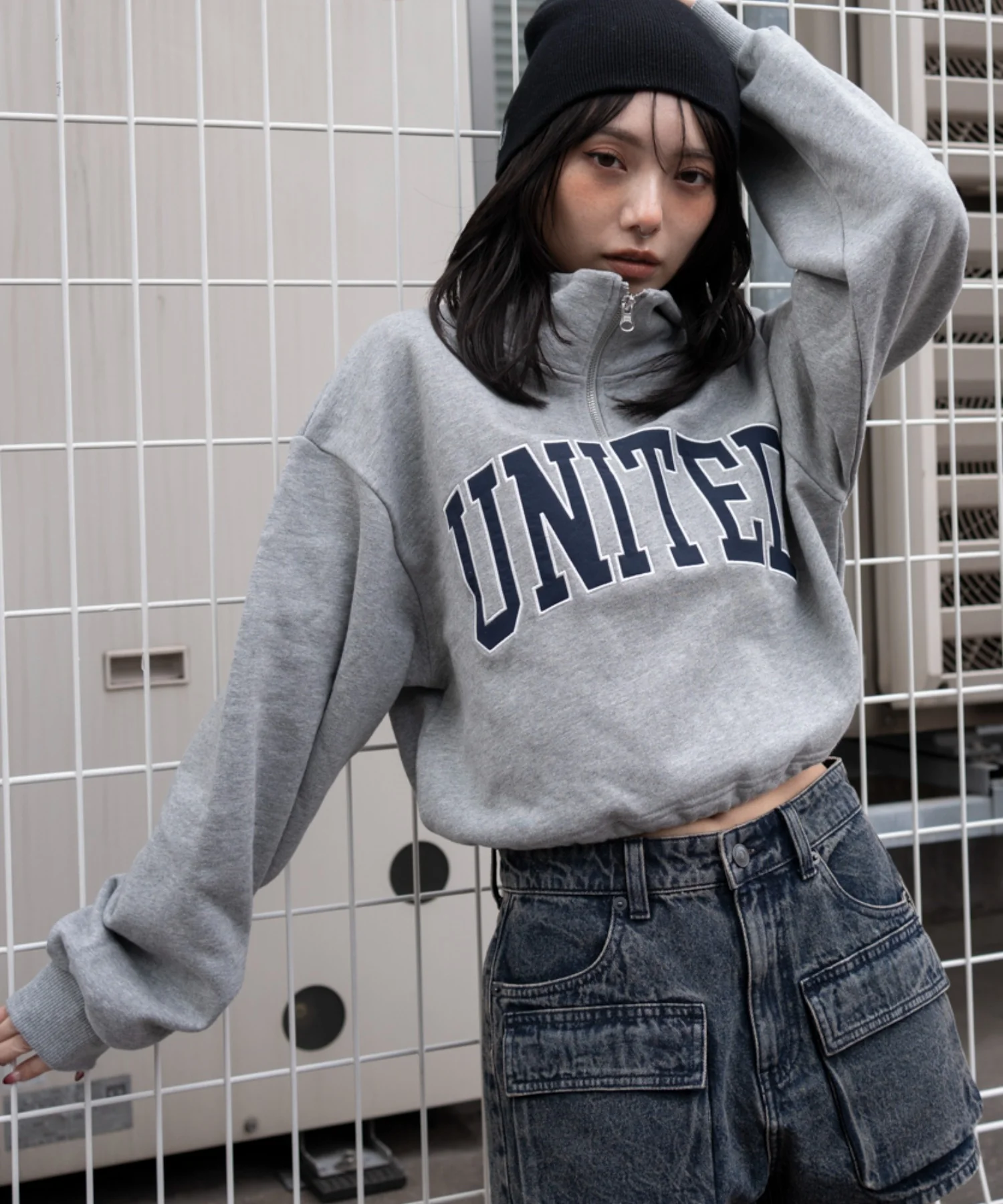 グラフィックハーフジップスウェット - Image 12