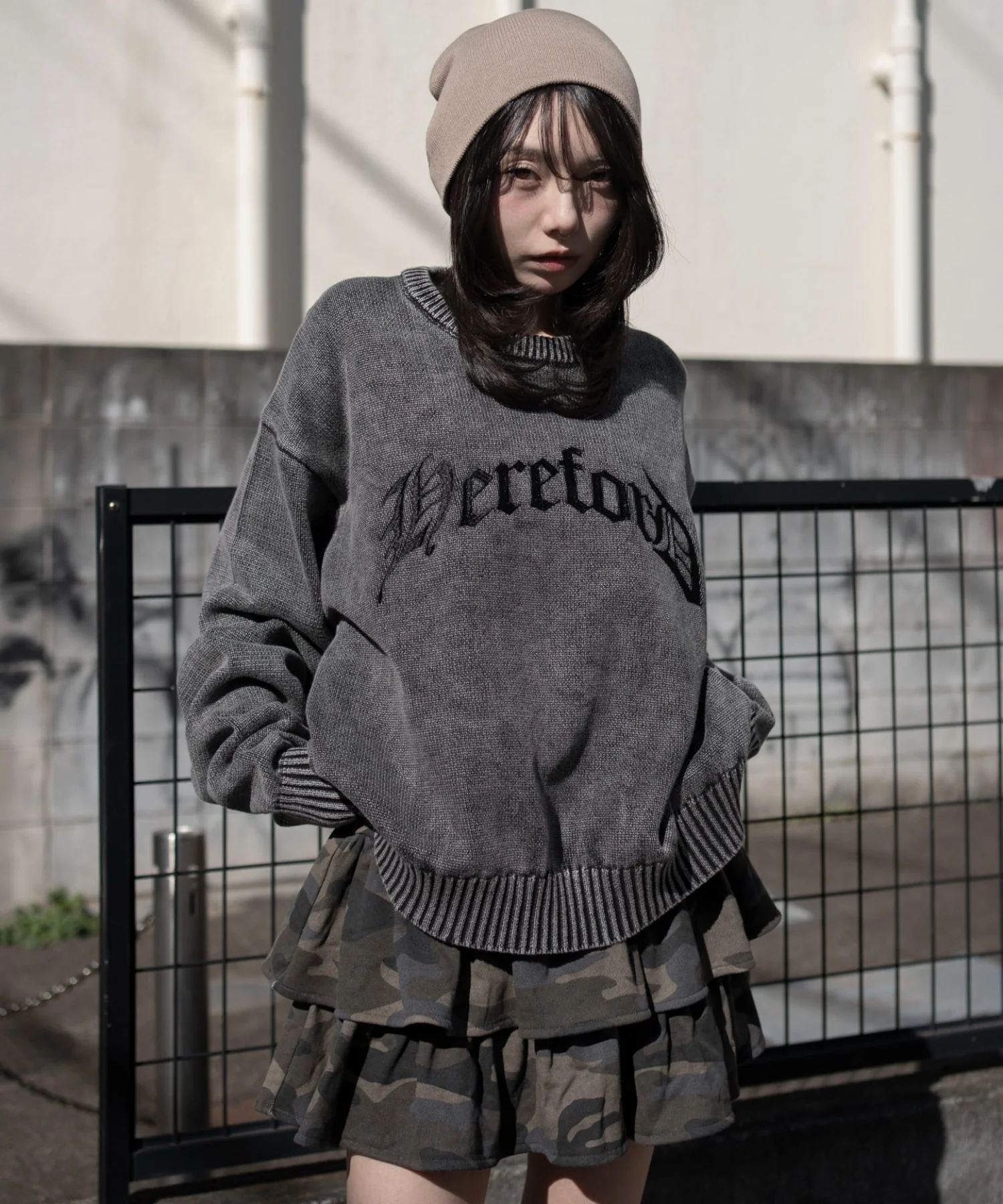 ブリーチニットグラフィックプルオーバー - Image 38