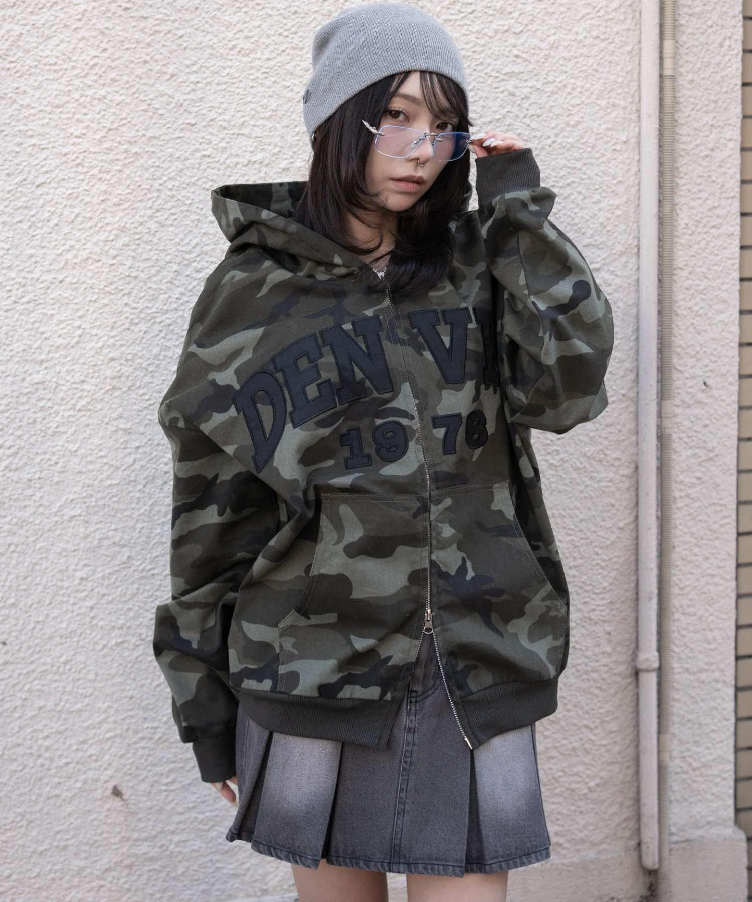 カレッジロゴBIGZIPパーカー - Image 13
