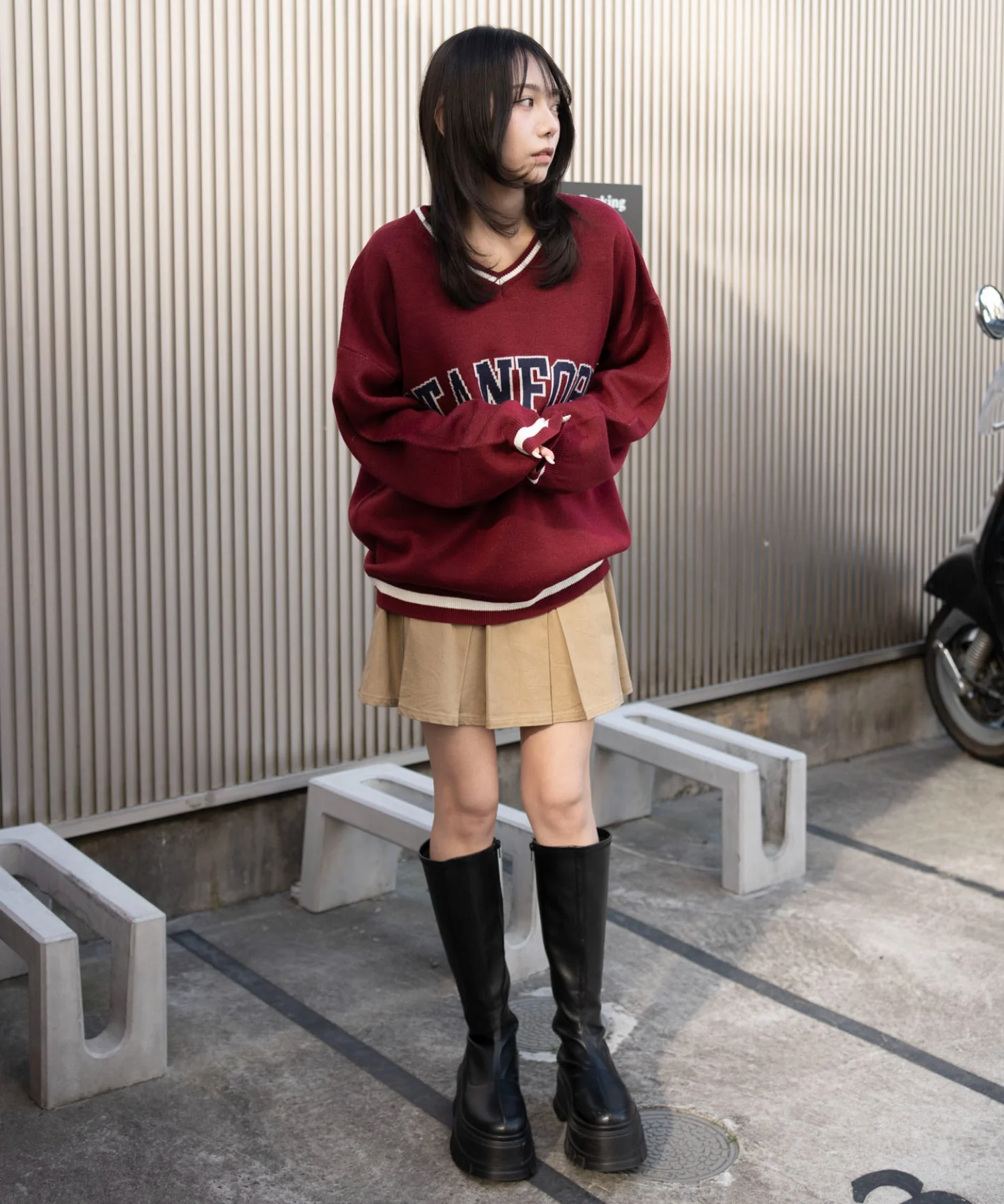 VネックグラフィックニットBIGプルオーバー - Image 12