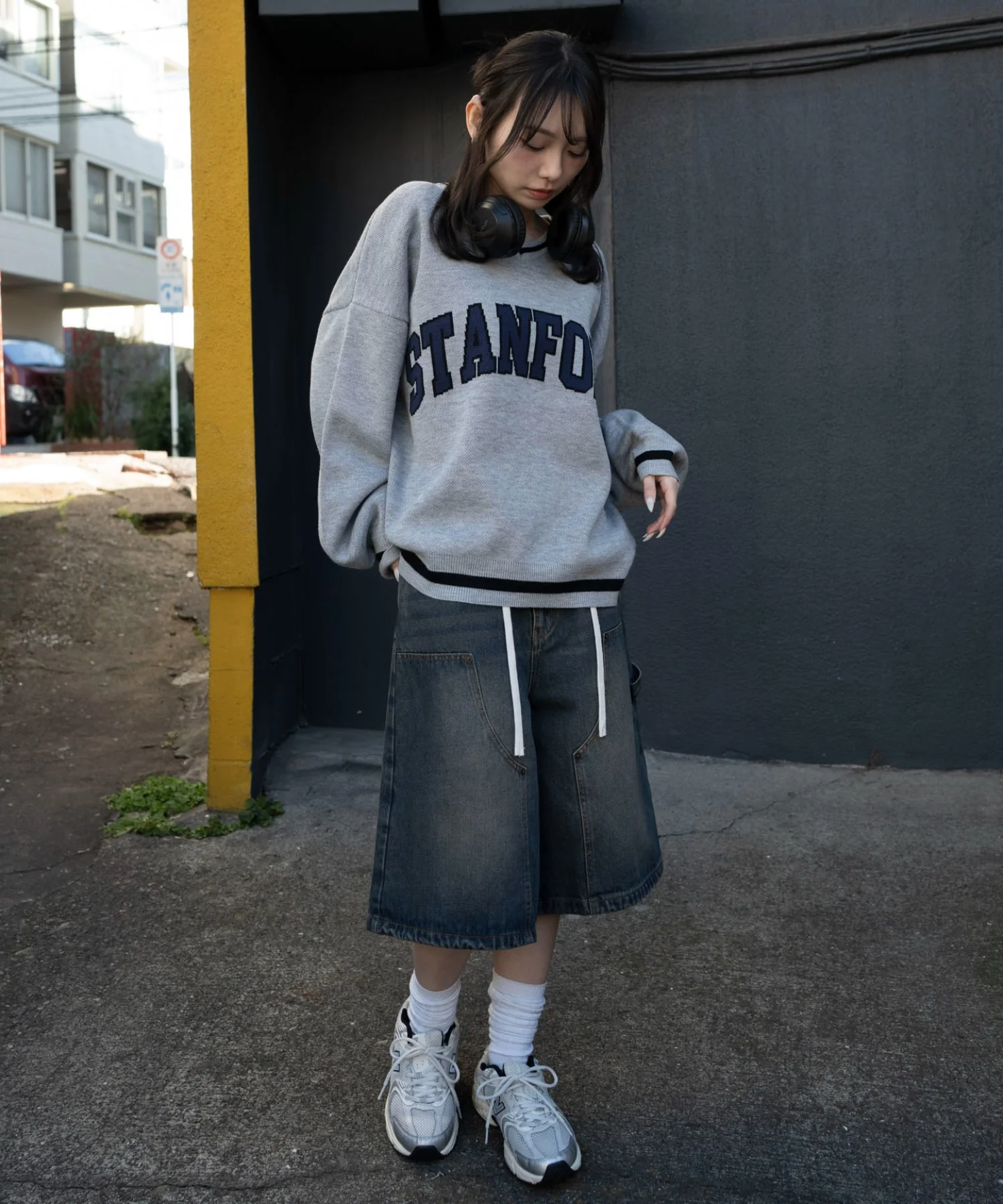 VネックグラフィックニットBIGプルオーバー - Image 6