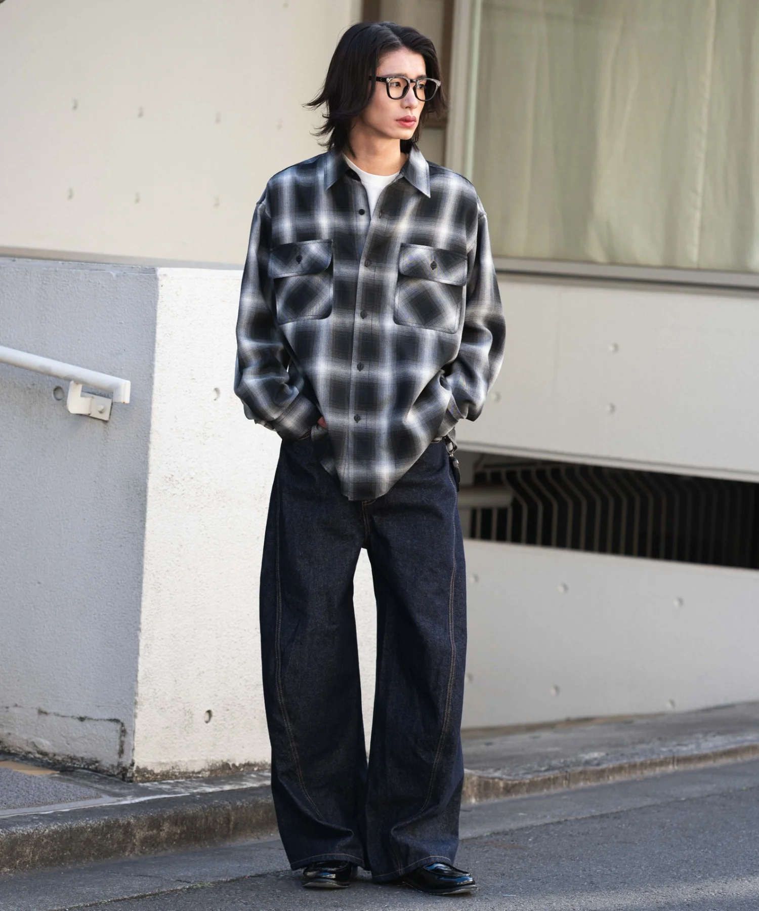 カバーフィットバルーンデニムパンツ - Image 8