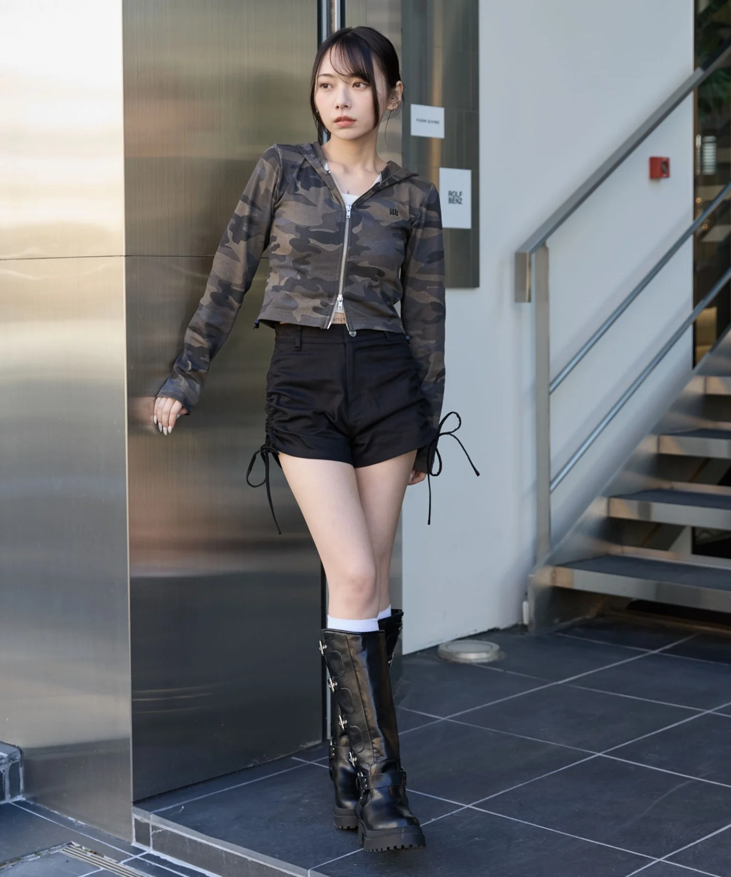 サイドドロストマイクロショートパンツ - Image 11