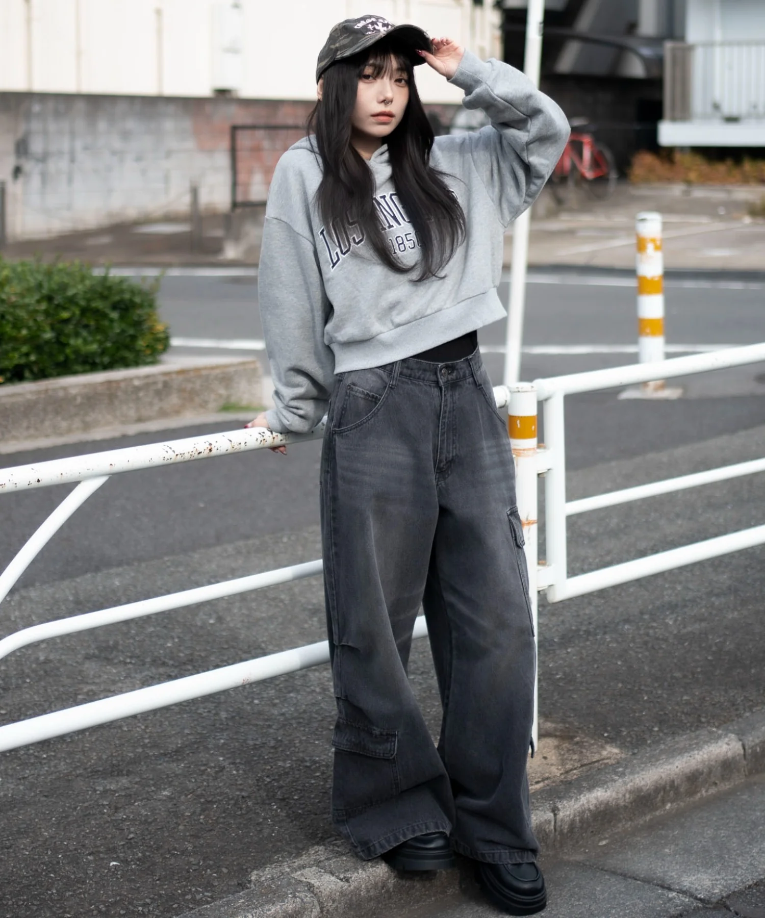 グラフィックショートプルパーカー - Image 11