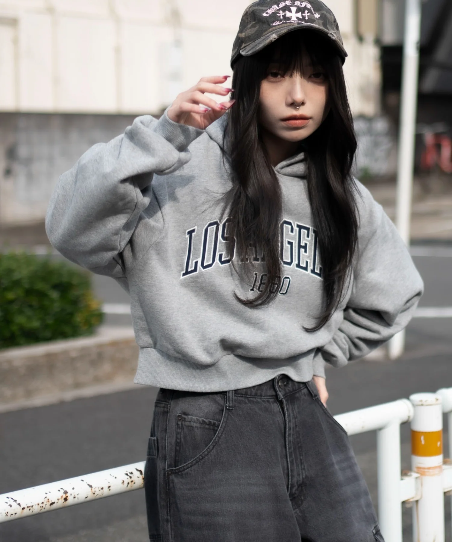グラフィックショートプルパーカー - Image 29
