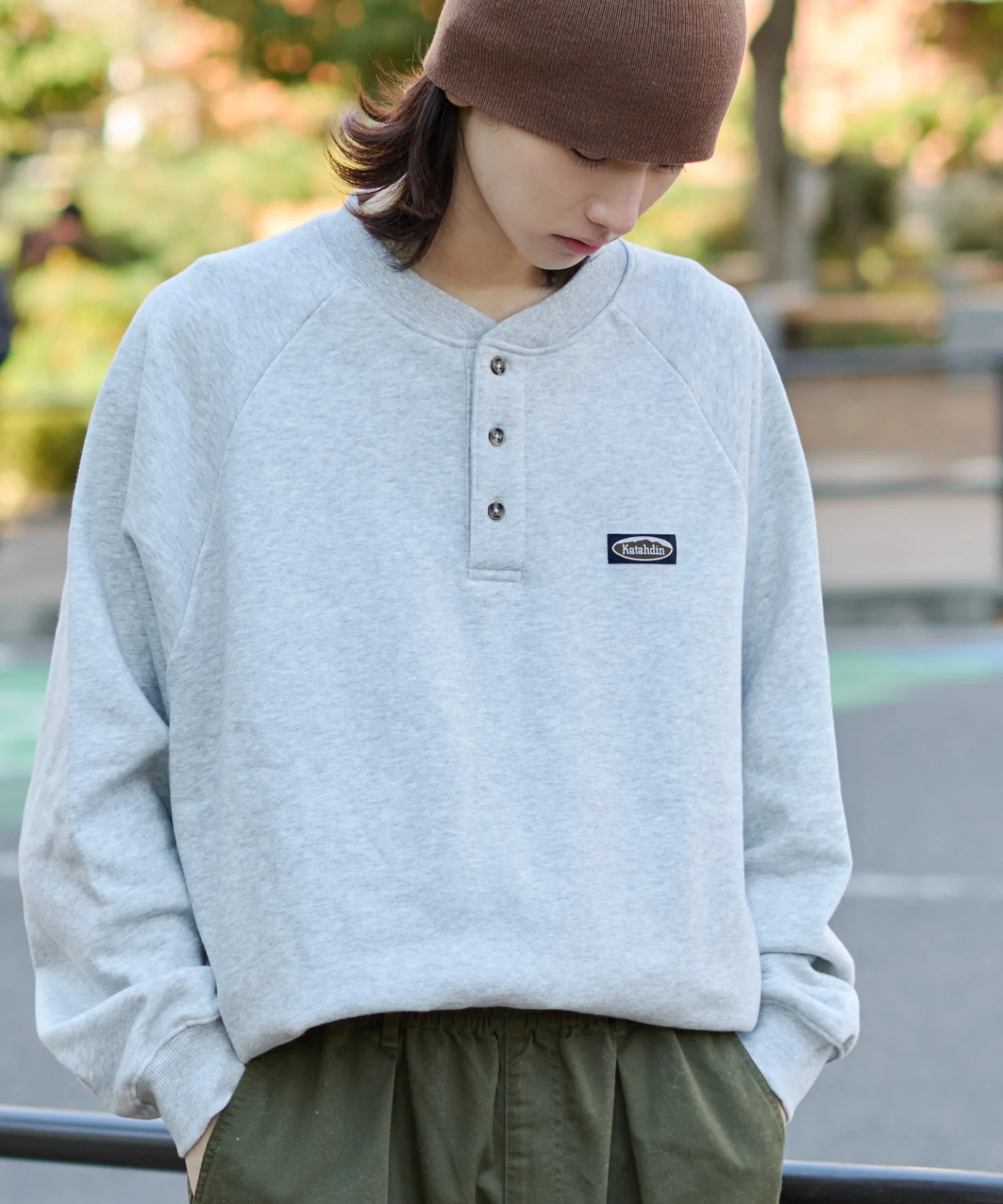 裏起毛ショートドロストヘンリーネックプルオーバー - Image 12