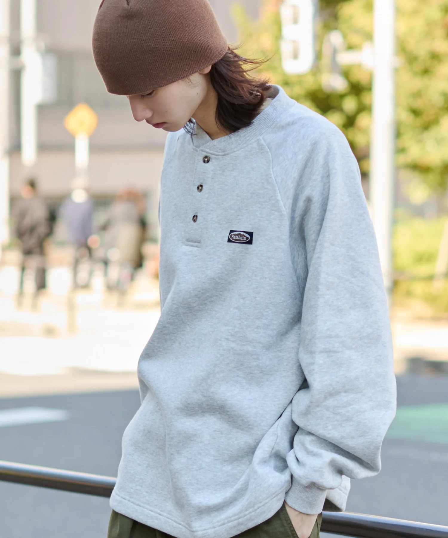 裏起毛ショートドロストヘンリーネックプルオーバー - Image 15