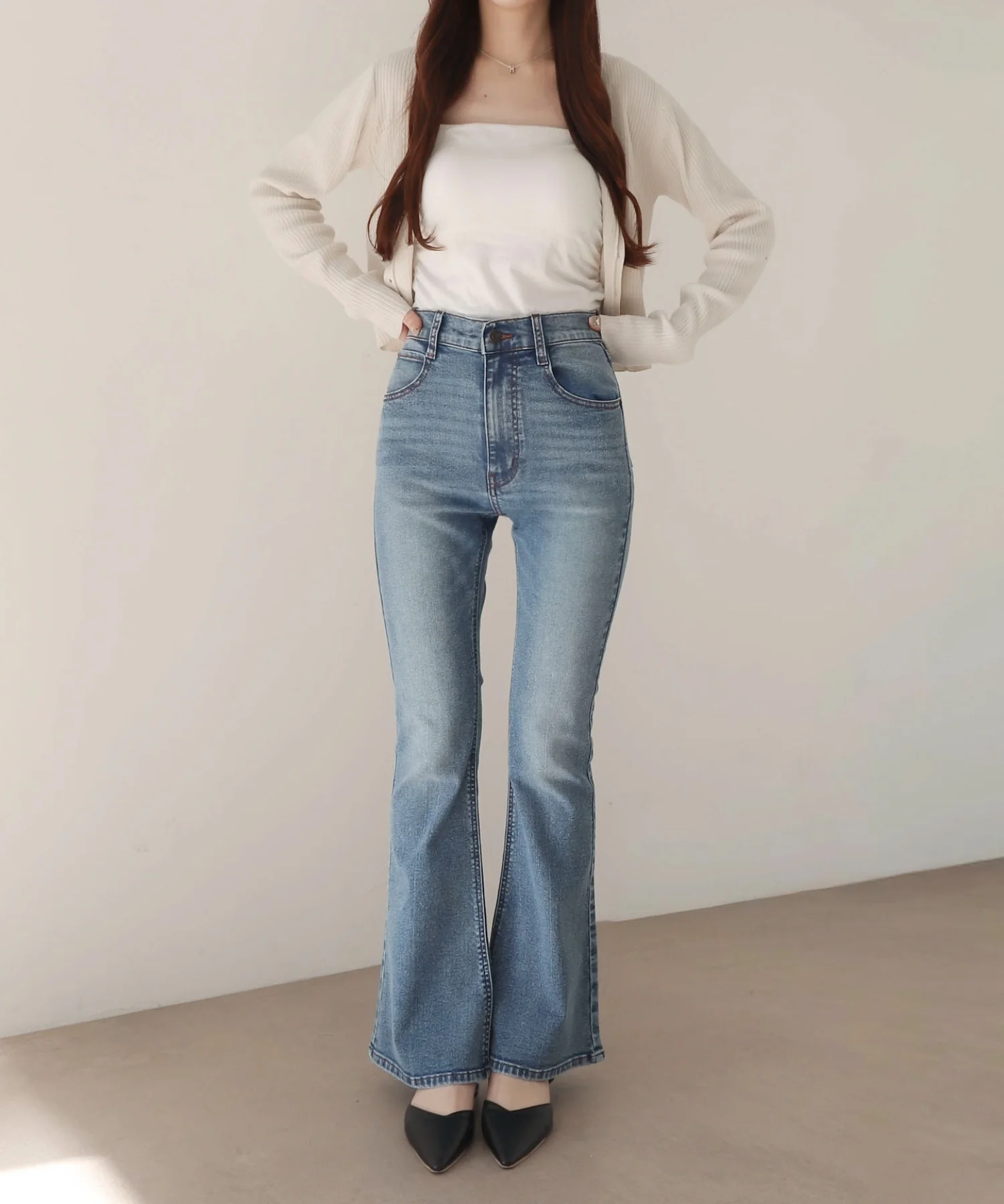 ストレッチフレアデニムパンツ - Image 19