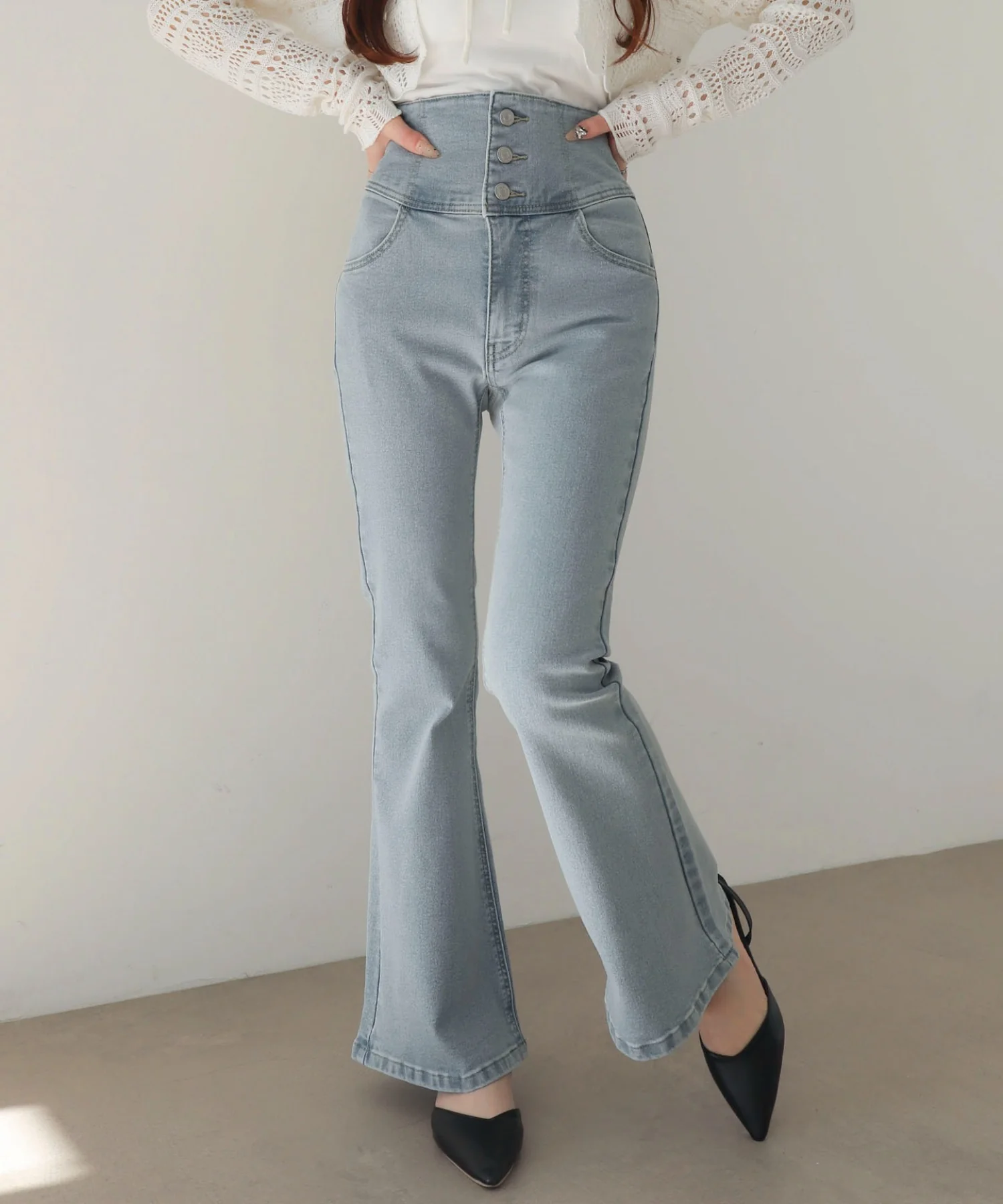 ハイウエストストレッチフレアデニムパンツ - Image 15