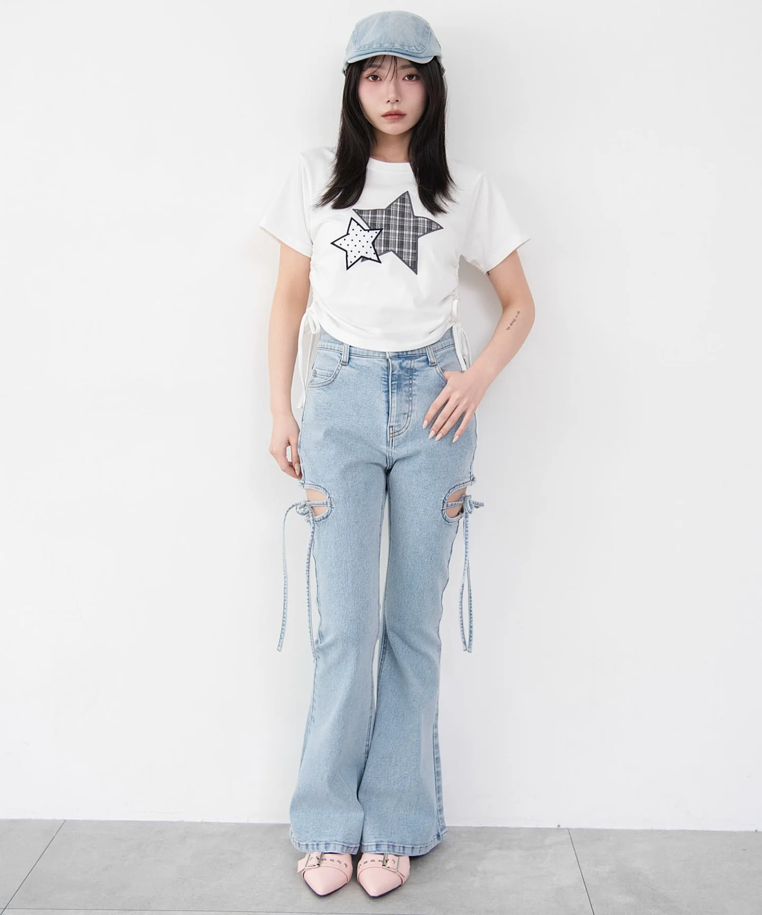 カットアウトリボンストレッチフレアデニムパンツ - Image 17