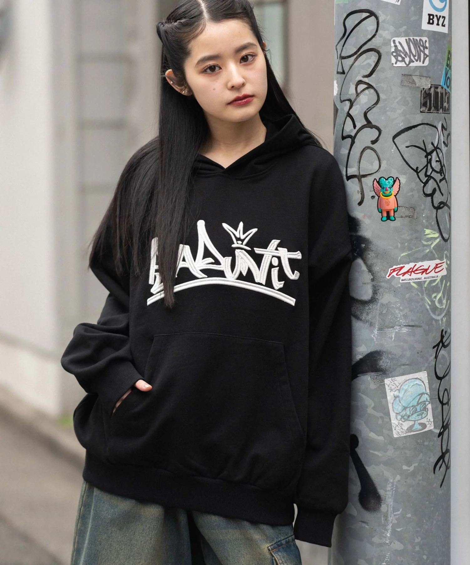 グラフィックロゴプルパーカー - Image 43