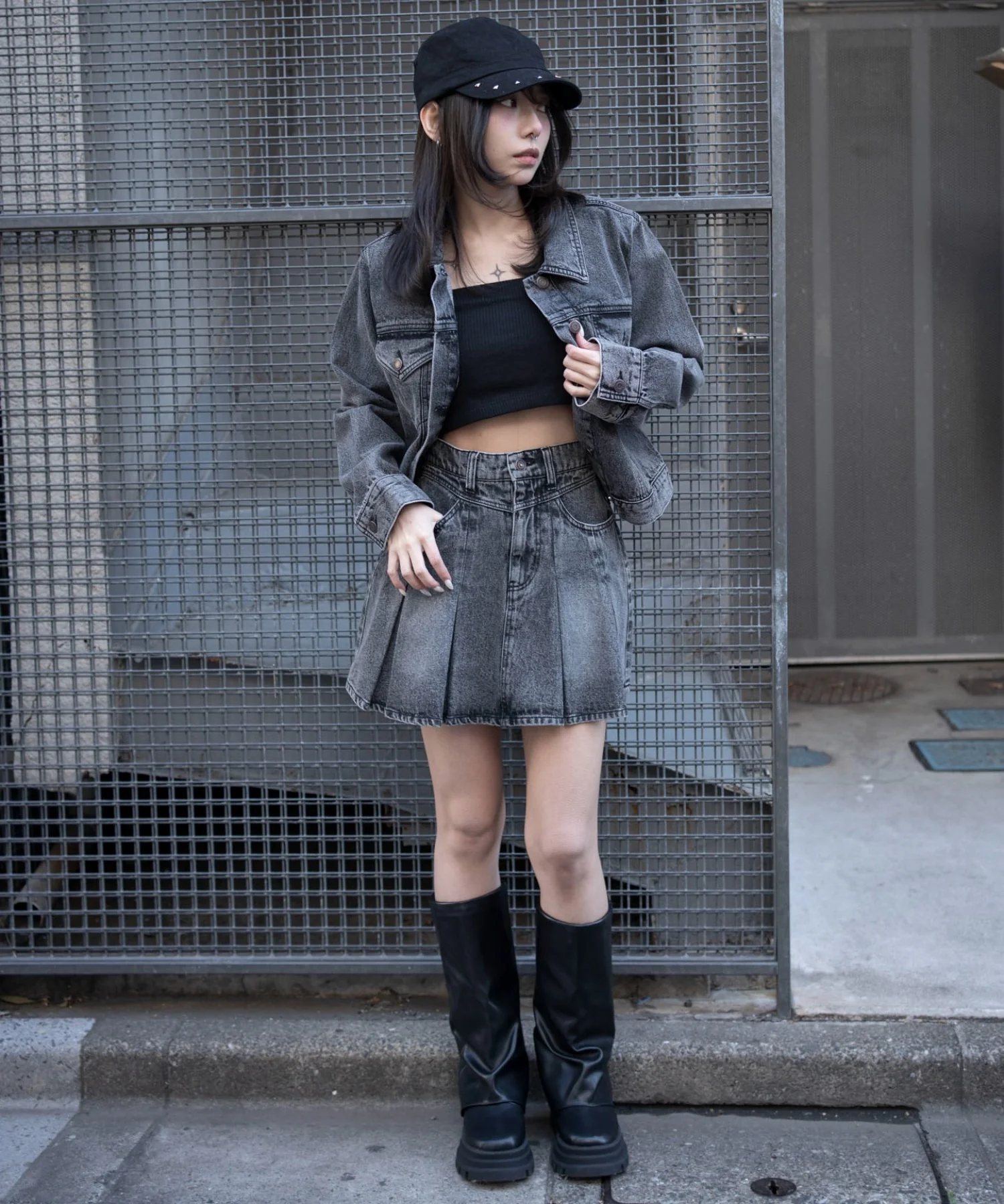 デニムプリーツミニスカート - Image 10