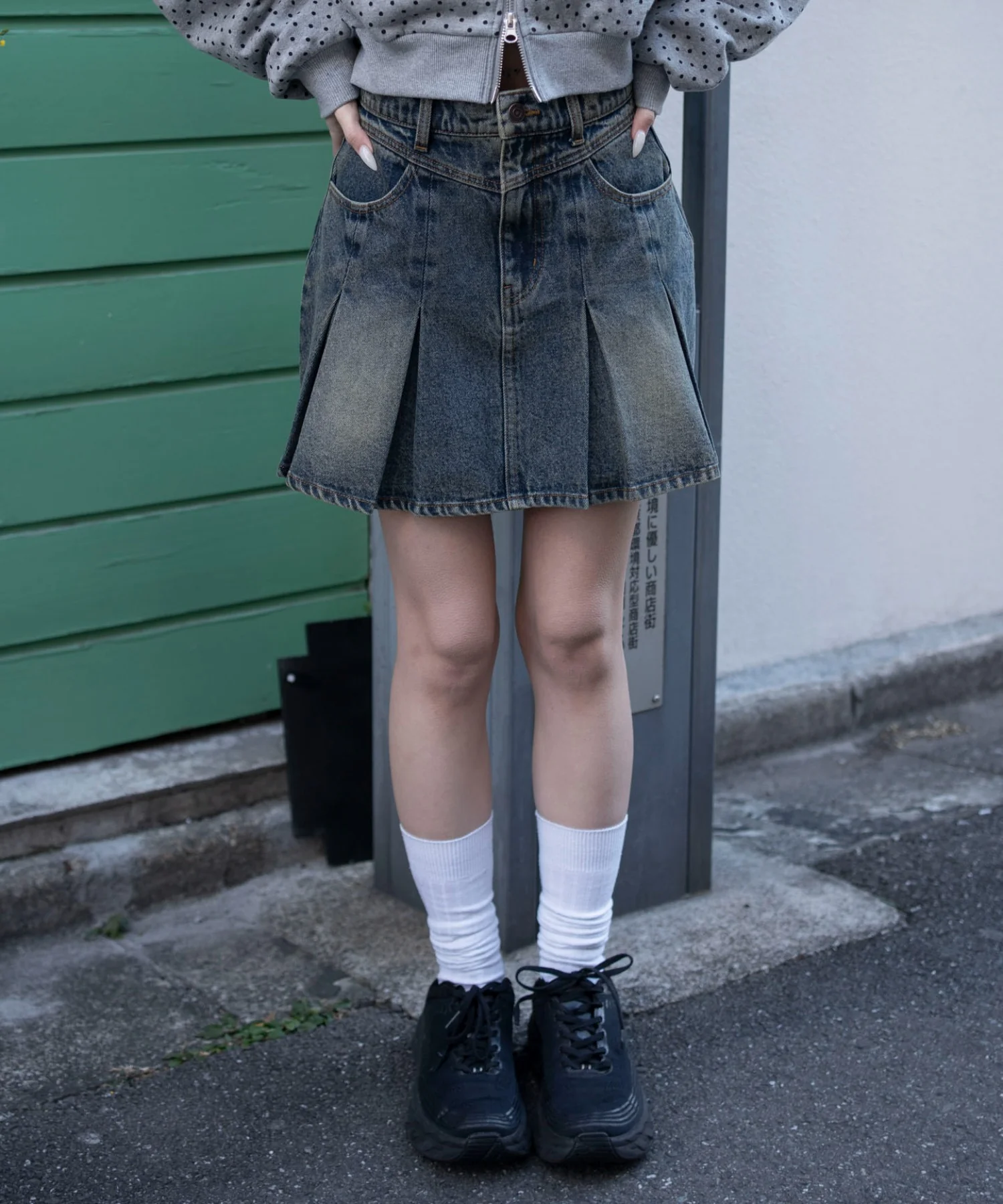 デニムプリーツミニスカート - Image 13