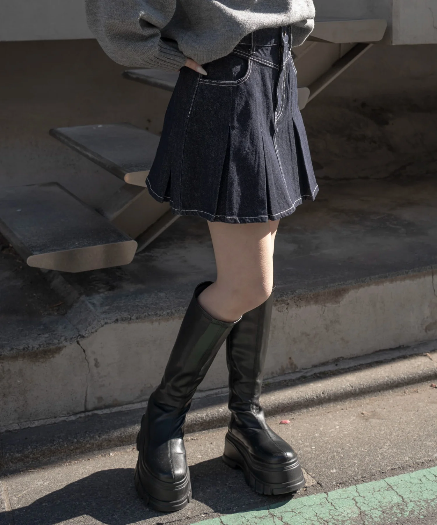 デニムプリーツミニスカート - Image 19