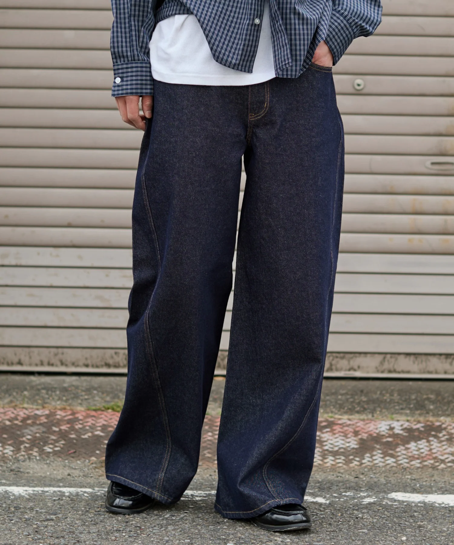 カバーフィットフラップデニムパンツ - Image 17
