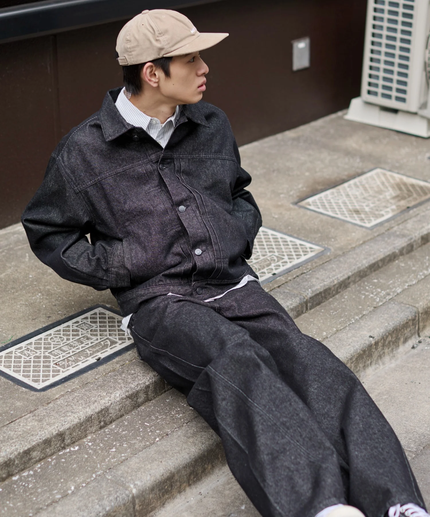 カバーフィットフラップデニムパンツ - Image 33