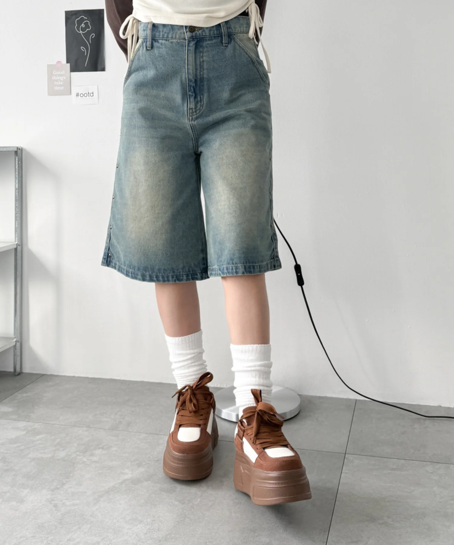 厚底ワイドシューレーススニーカー - Image 10