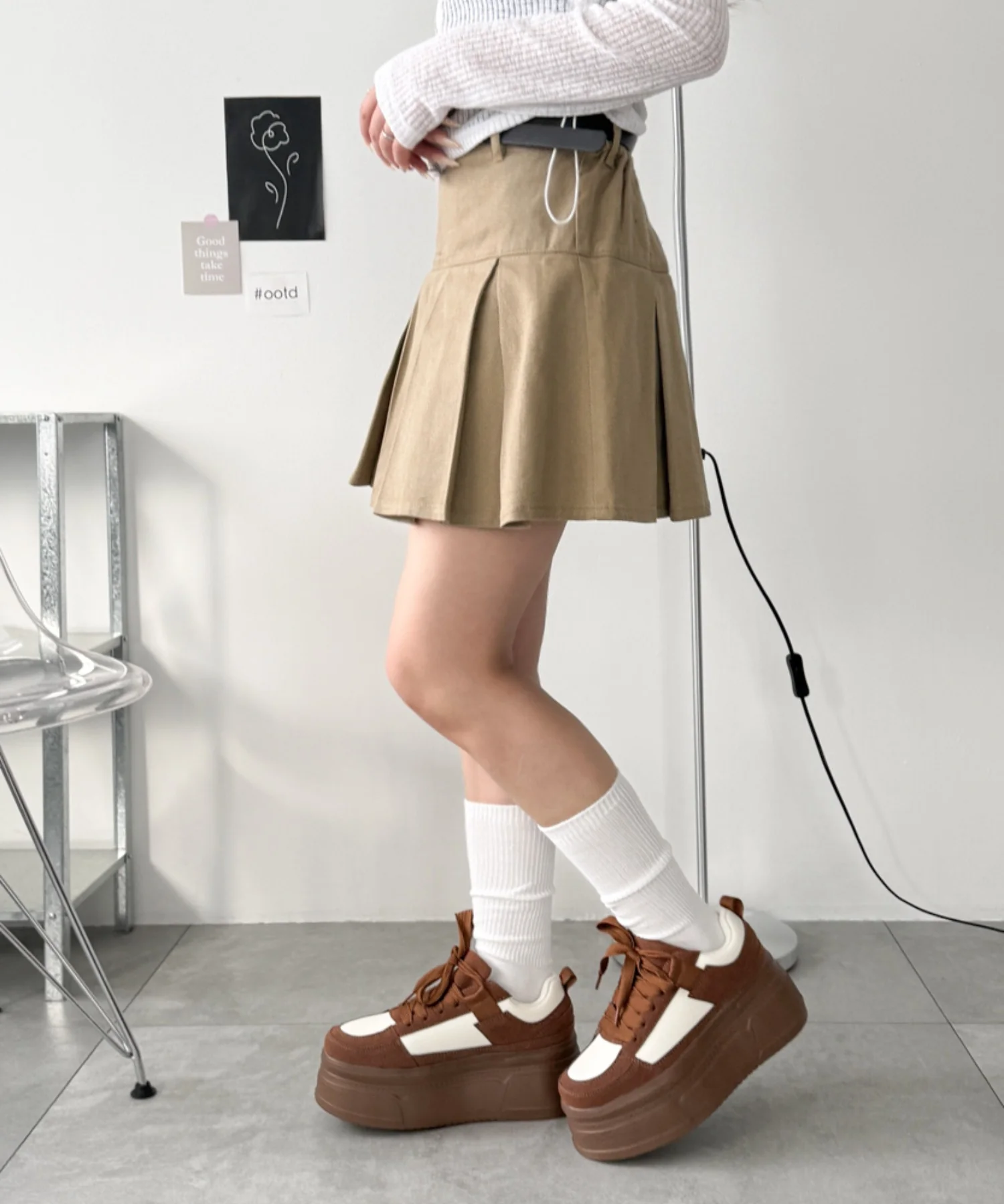 厚底ワイドシューレーススニーカー - Image 7