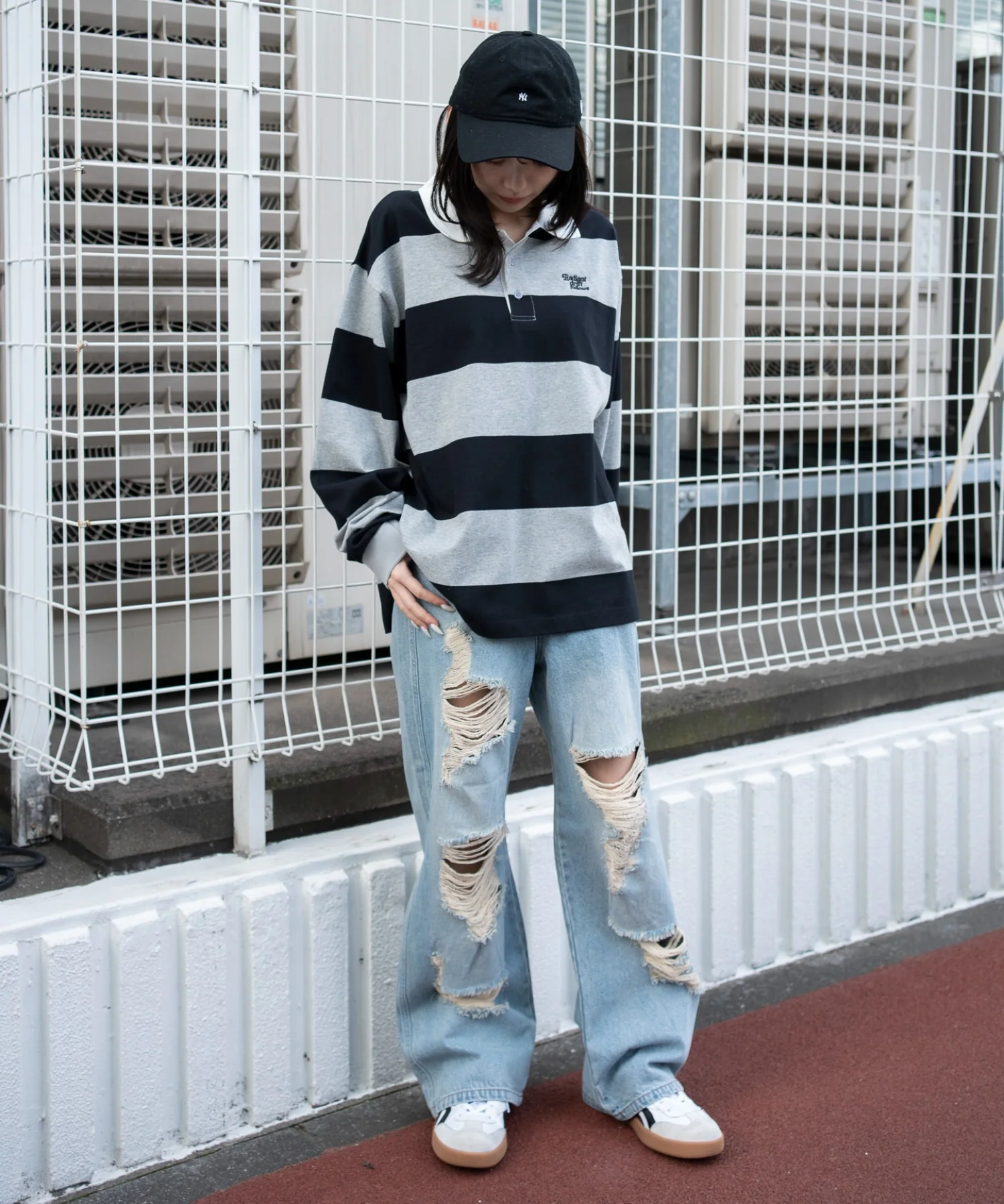 ダメージストレートデニムパンツ - Image 3