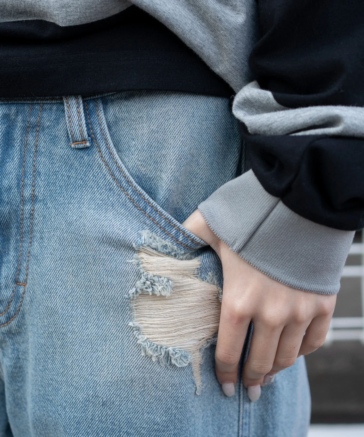 ダメージストレートデニムパンツ - Image 5