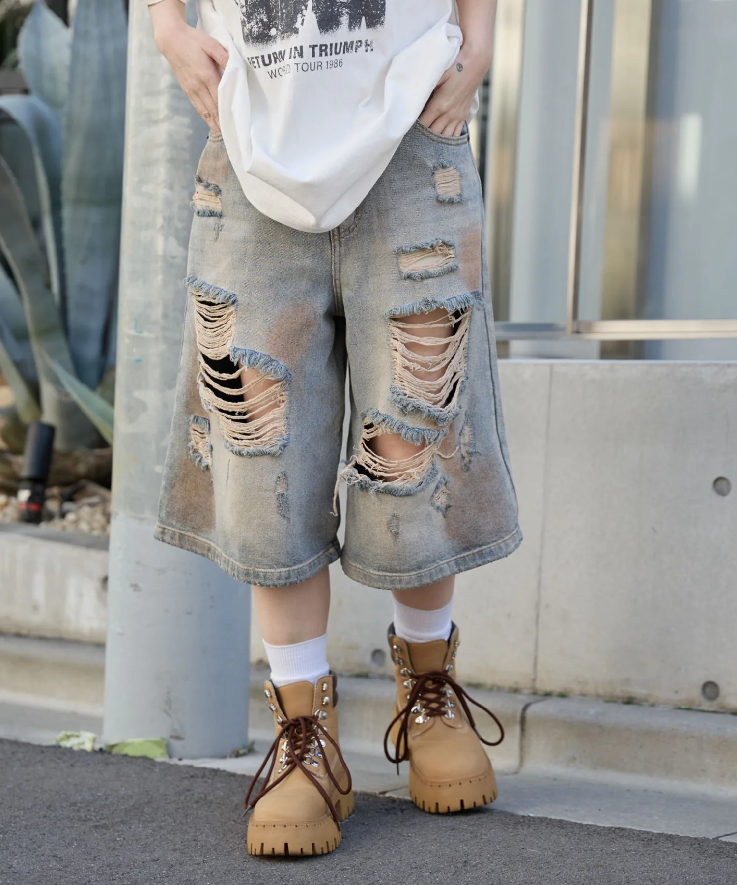 ダメージデニムハーフパンツ - Image 12