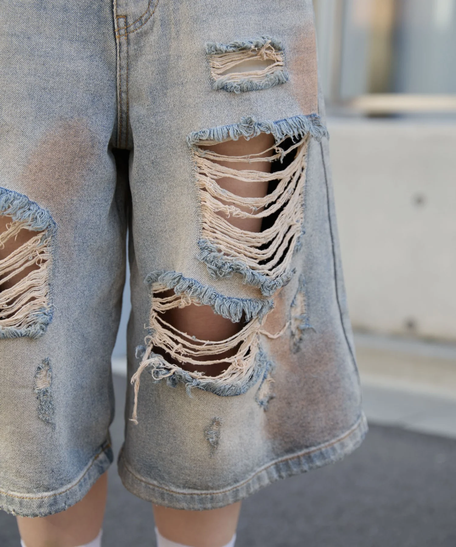 ダメージデニムハーフパンツ - Image 7