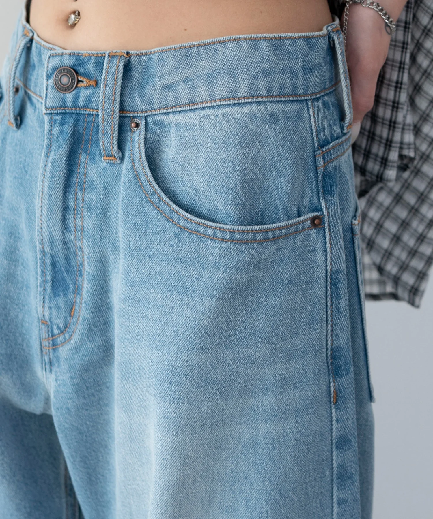 ワイドカーブデニムパンツ - Image 10