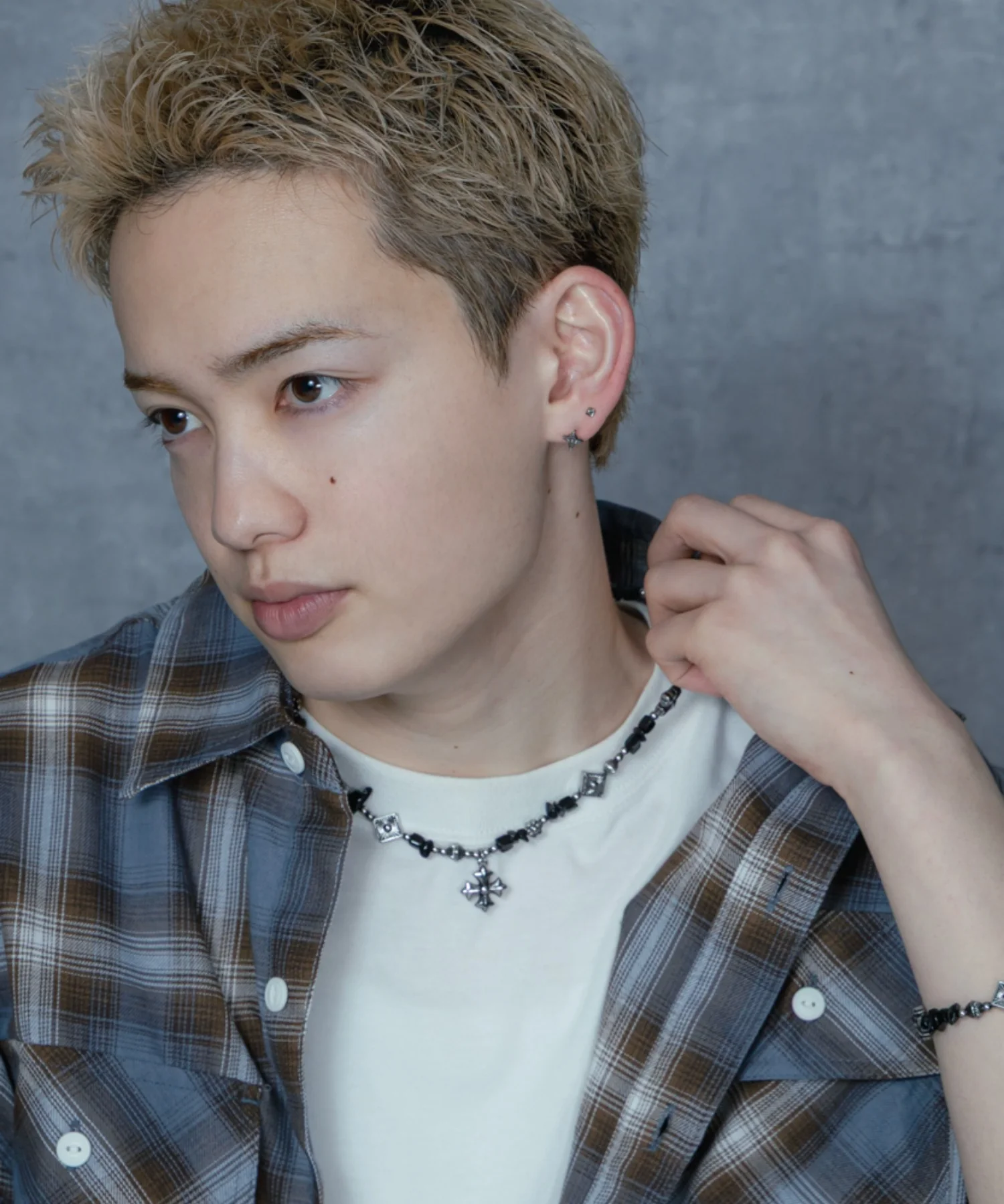 Mストーンデザインモチーフネックレス - Image 10