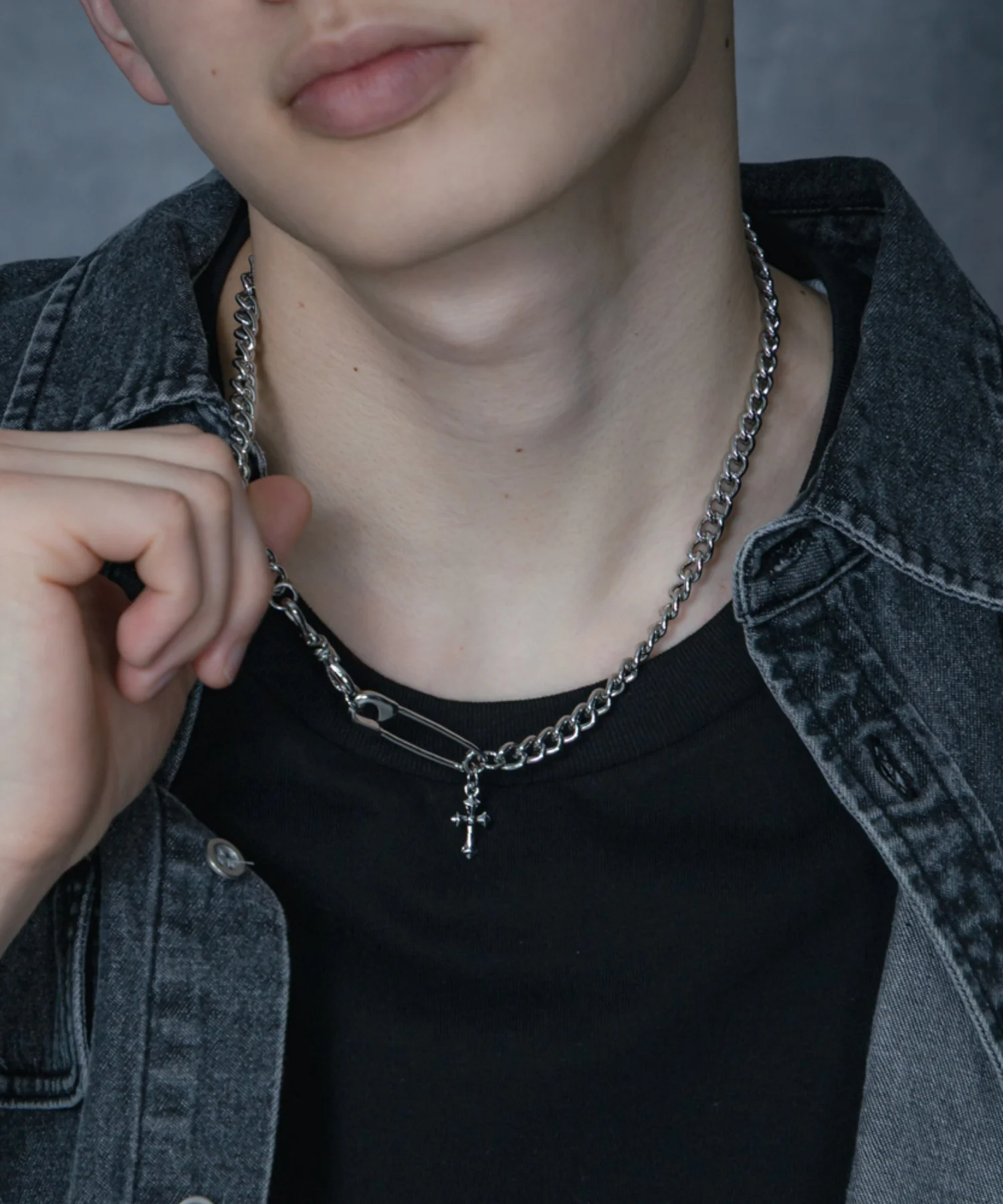 Msafetypinモチーフネックレス - Image 9