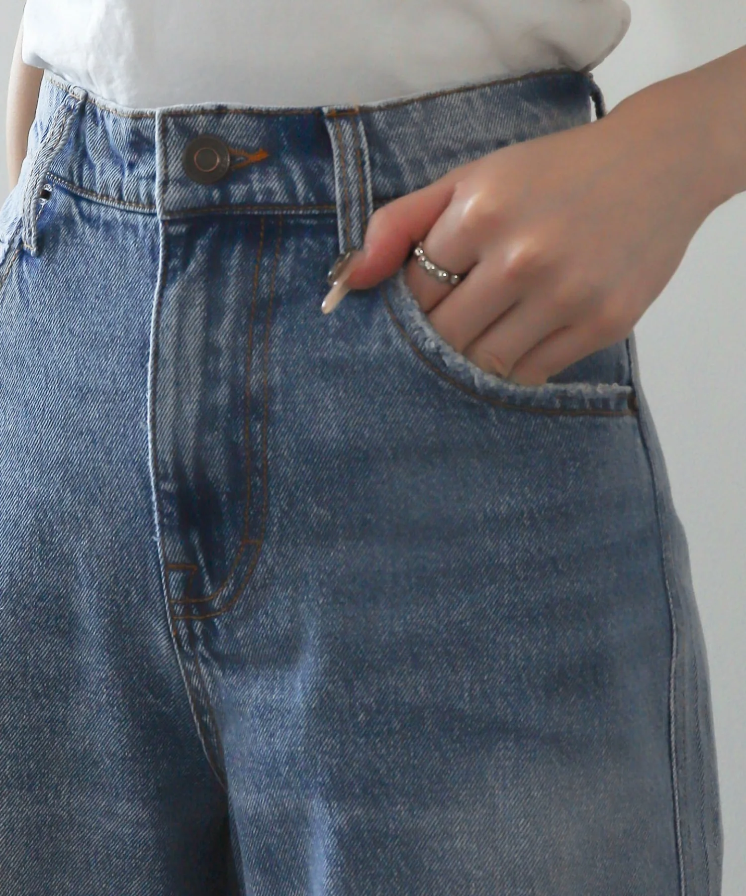 ストレートデニムパンツ - Image 15