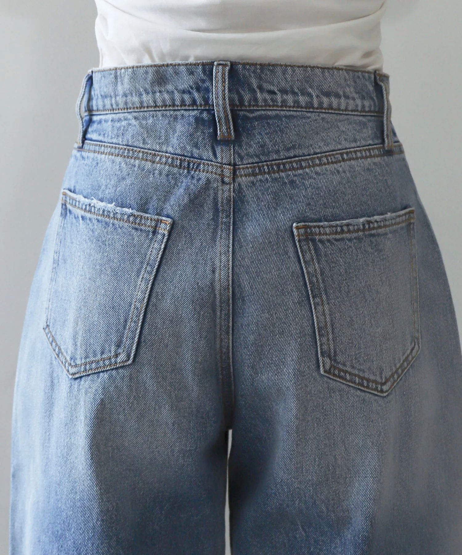 ストレートデニムパンツ - Image 17