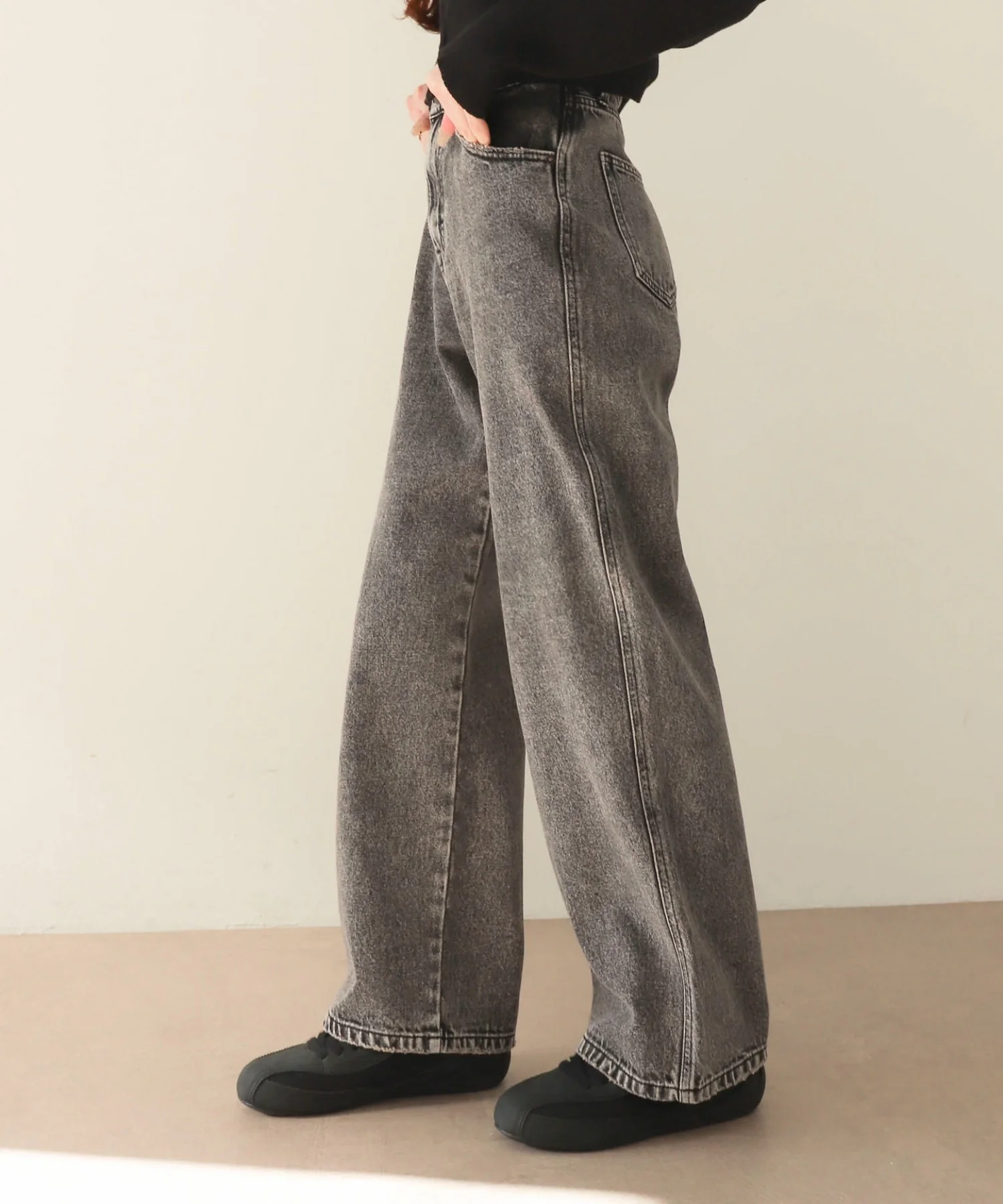 ストレートデニムパンツ - Image 25