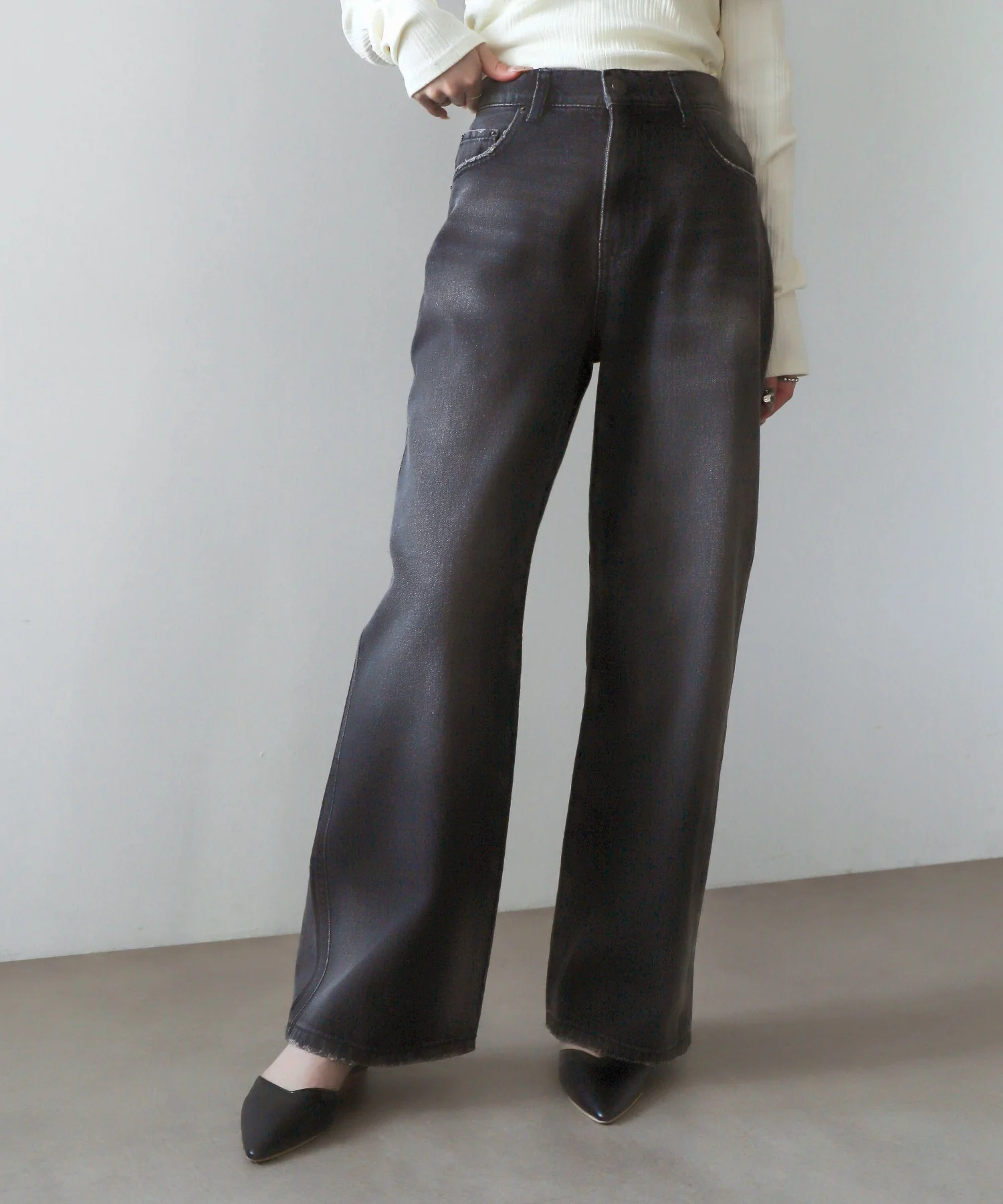 ストレートデニムパンツ - Image 3