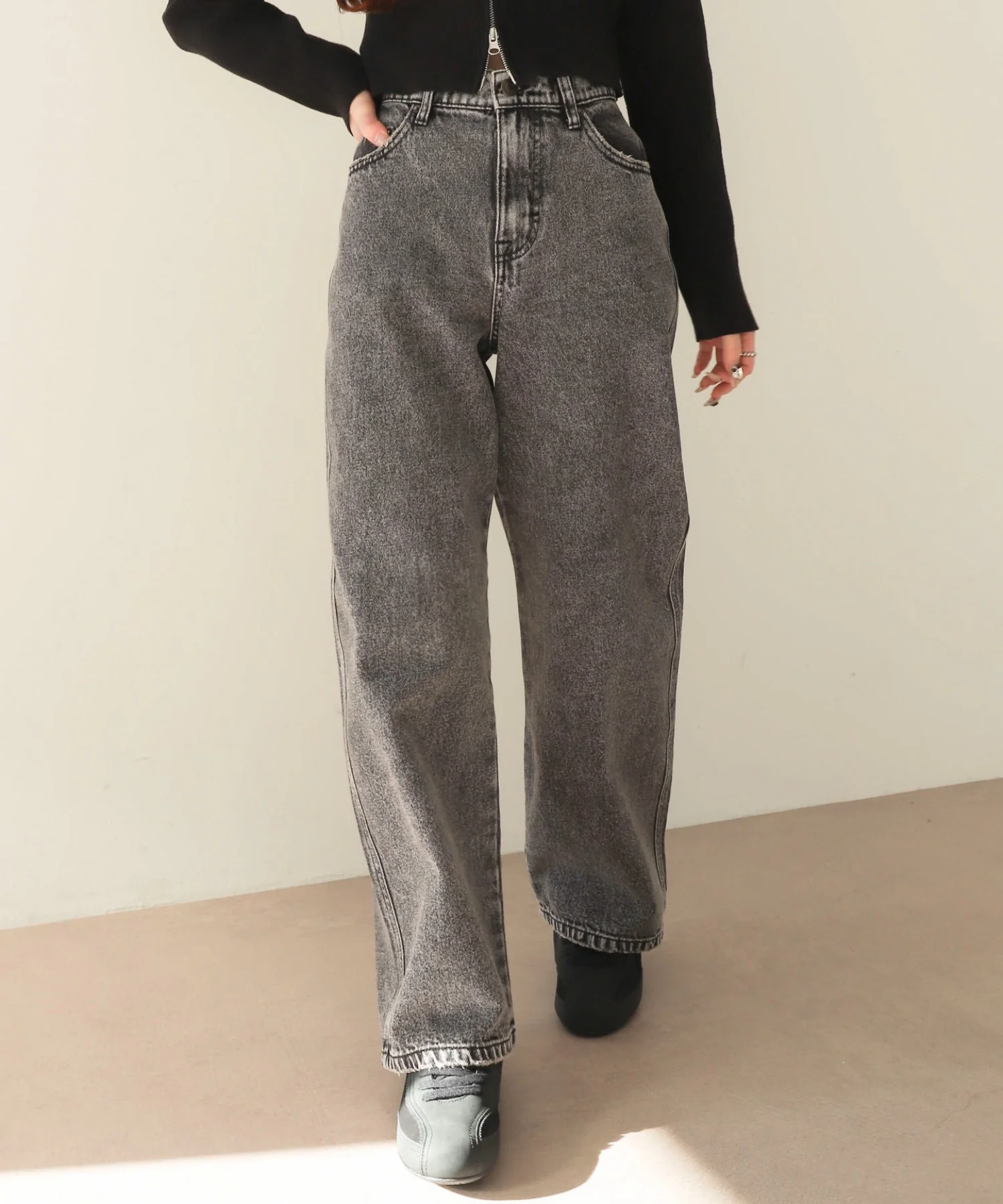 ストレートデニムパンツ - Image 4