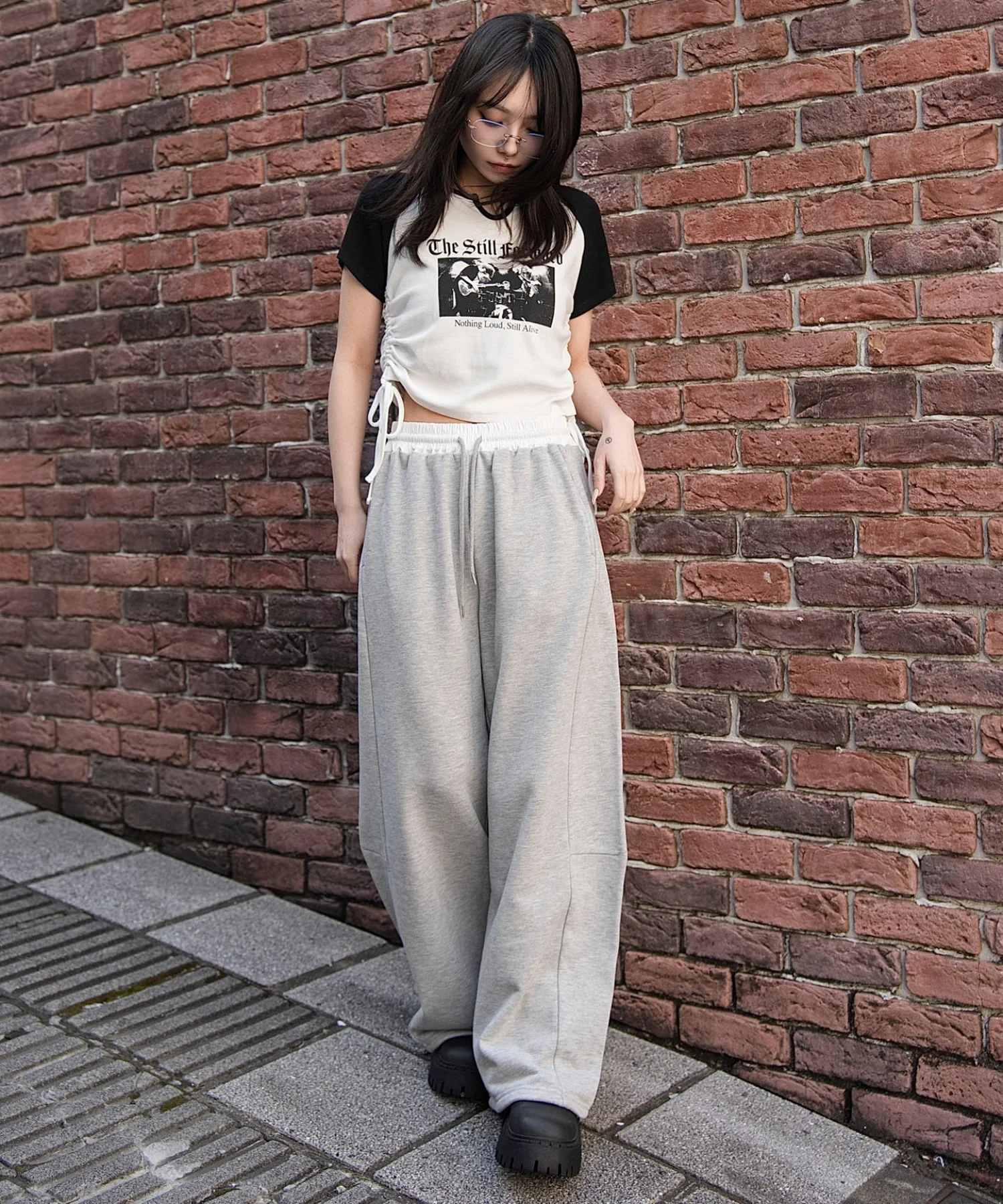 カーブデザインスウェットパンツ - Image 14