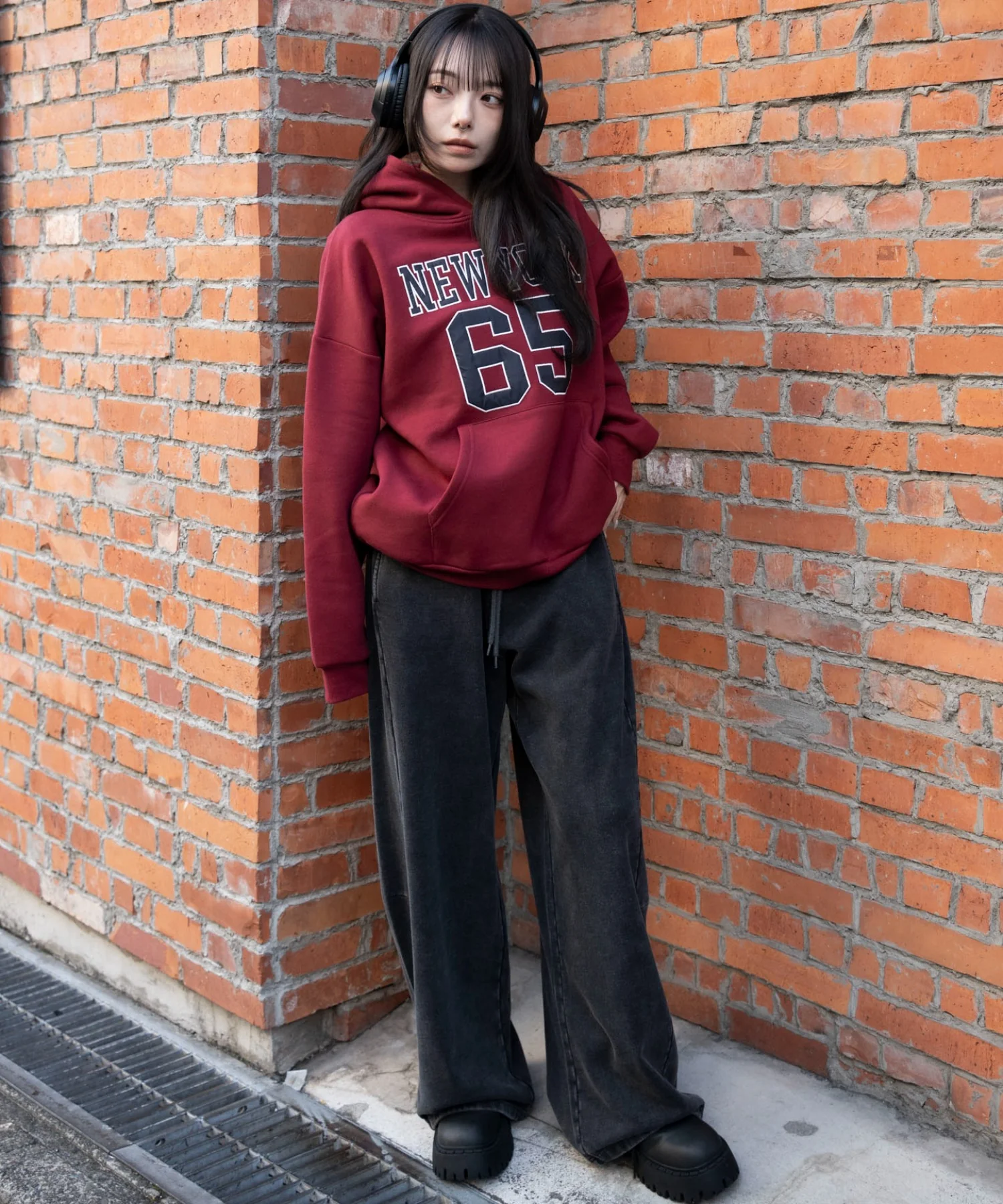 カーブデザインスウェットパンツ - Image 23