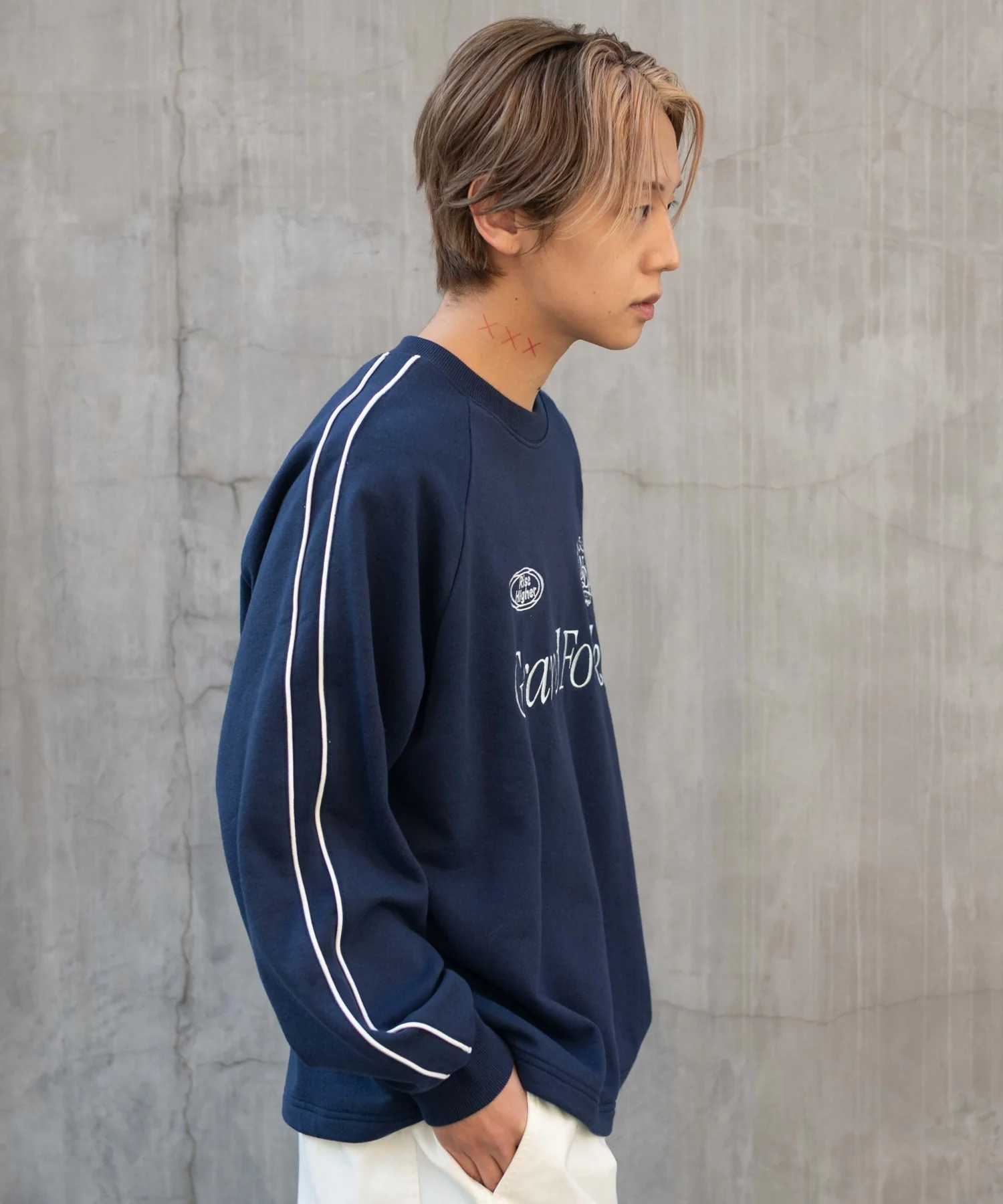 ショートドロストラインプルオーバー - Image 16