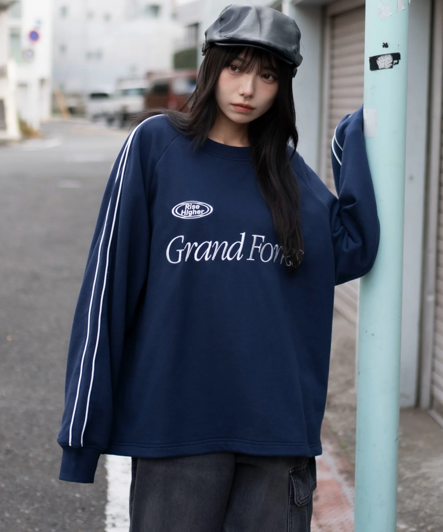 ショートドロストラインプルオーバー - Image 19