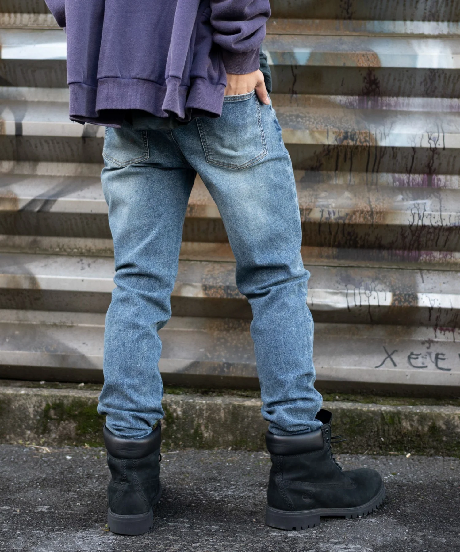 スリムフィットデニムパンツ - Image 8