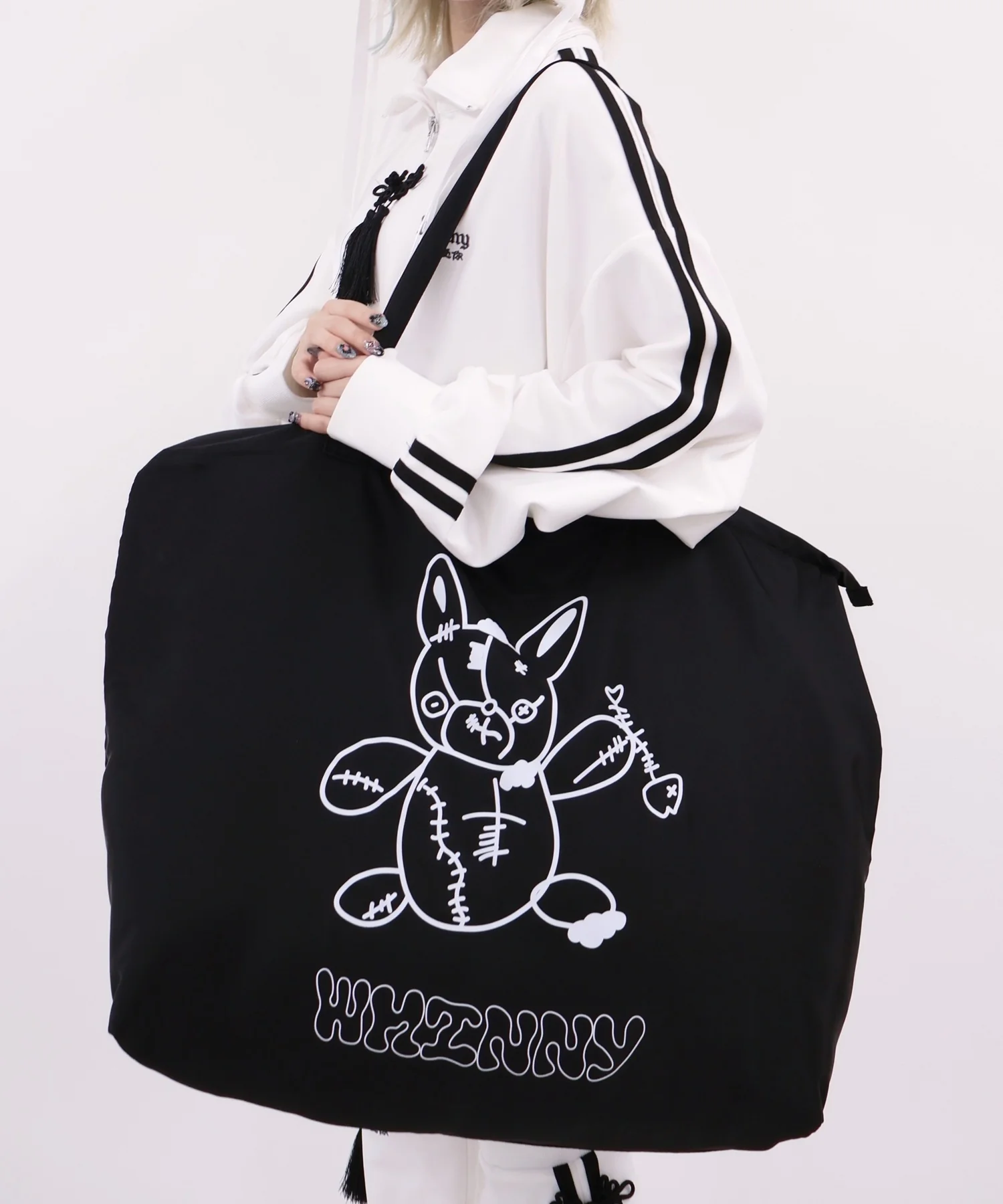 ホネホネ闇うさぎのデカバッグ - Image 2